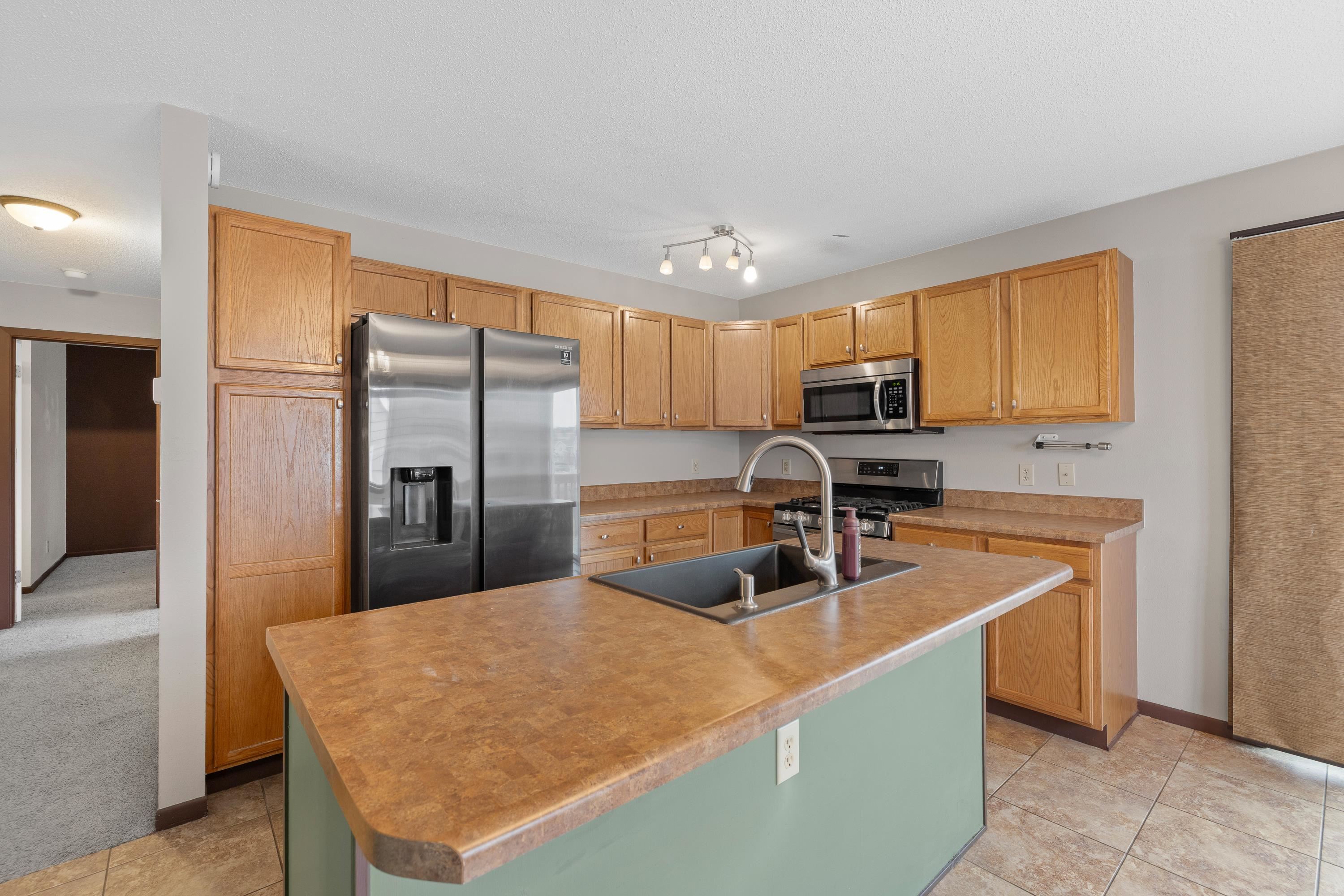 4023 Prairie View Drive