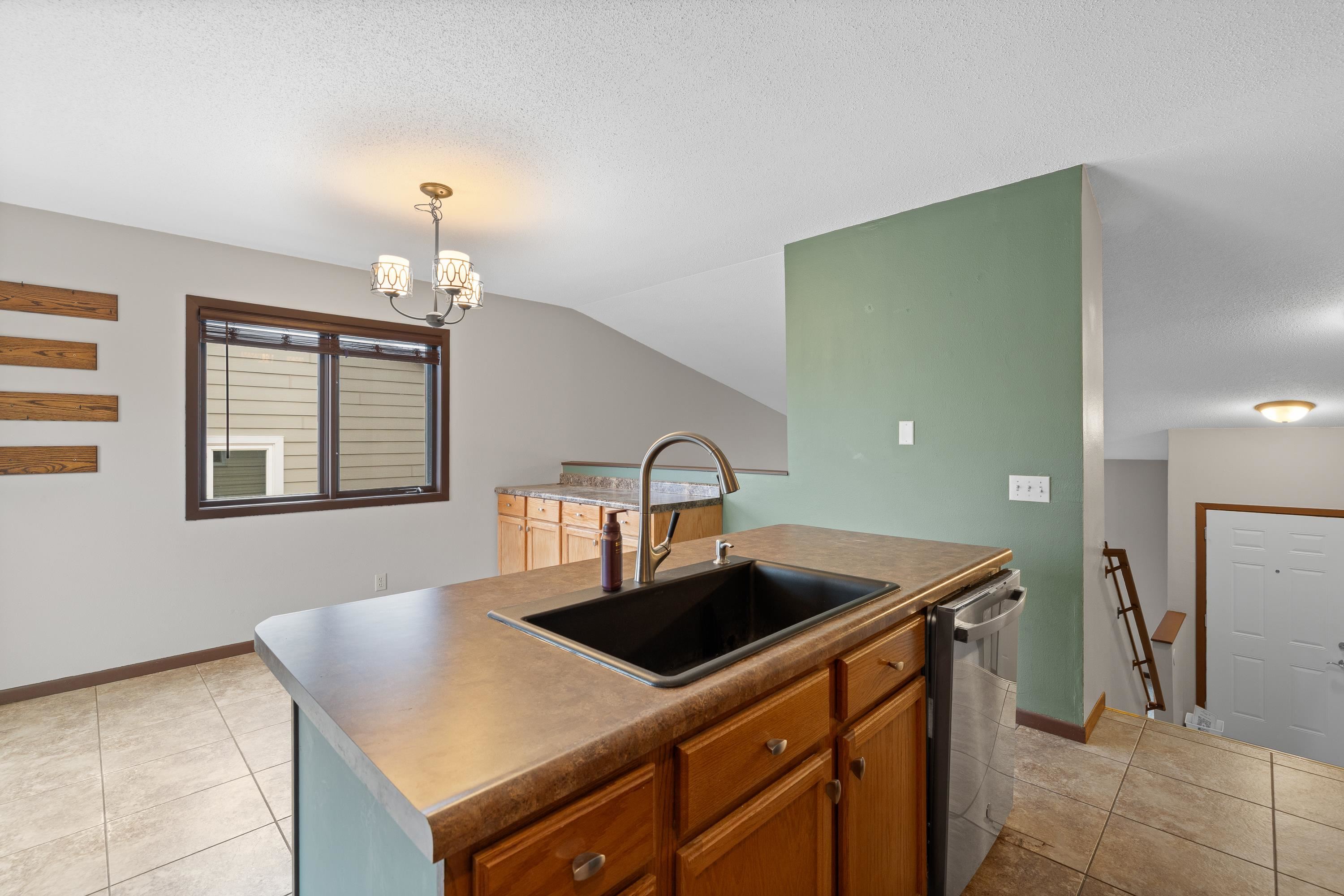 4023 Prairie View Drive