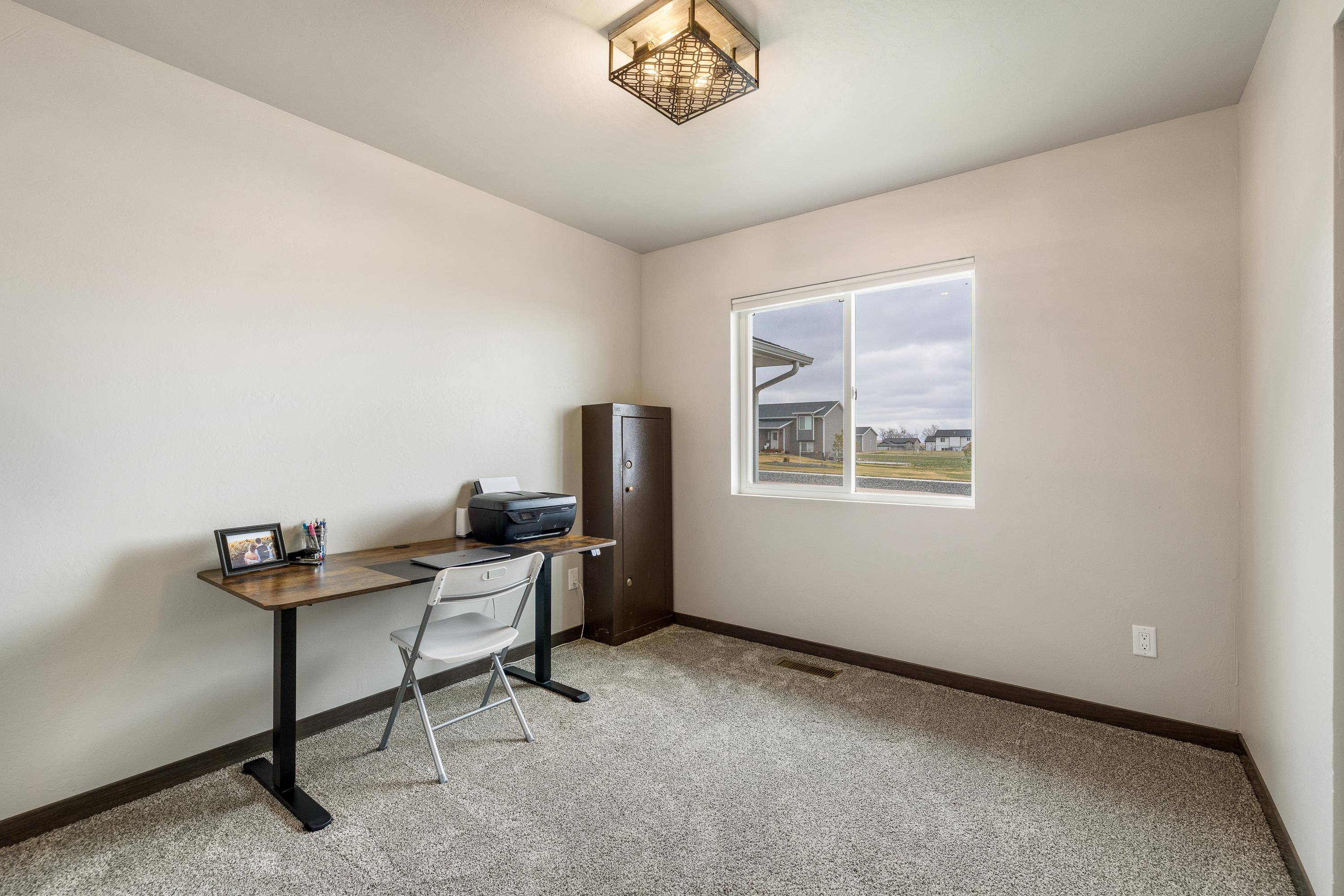 24009 Bridle Ridge Ct