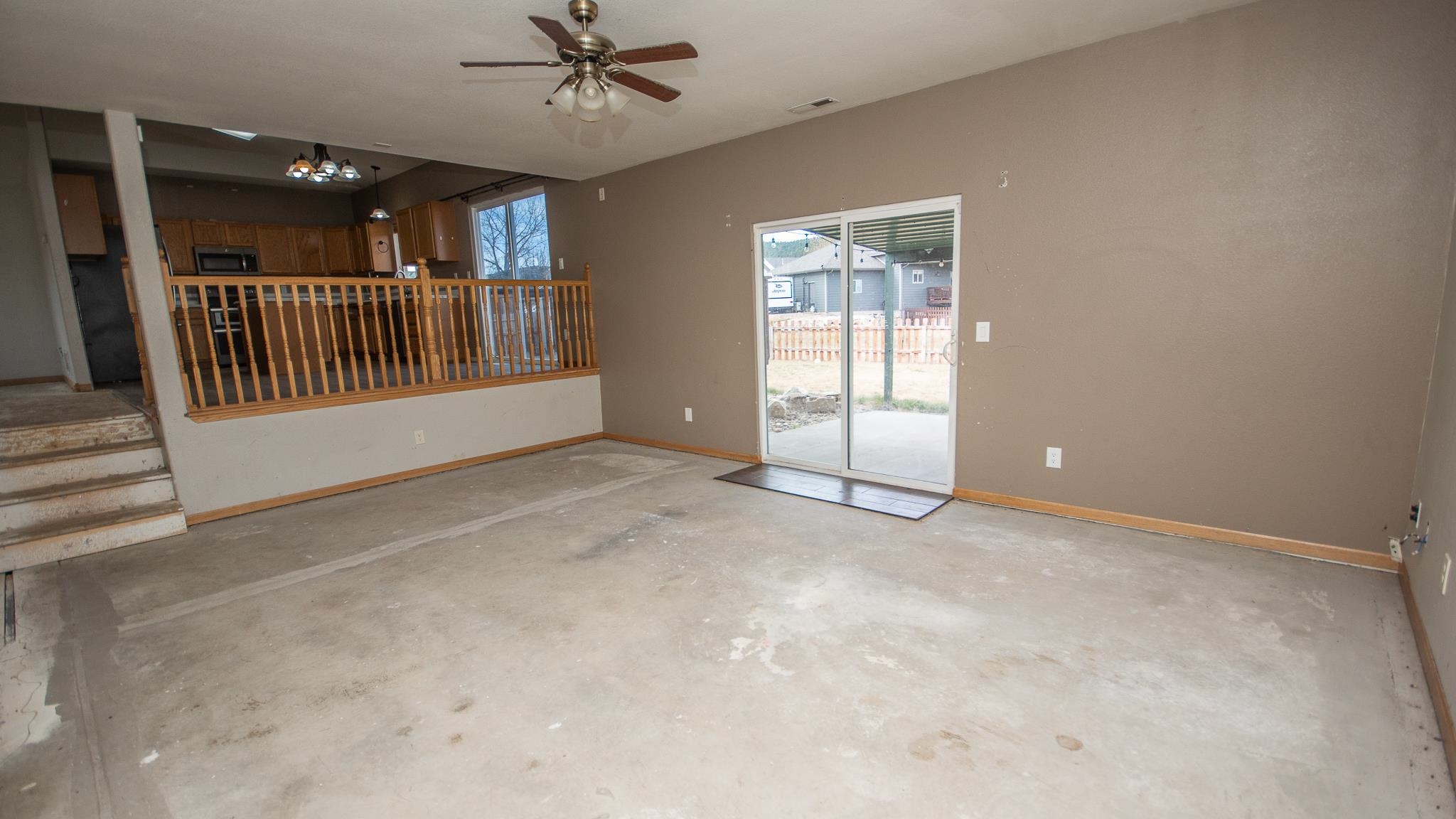 14865 Glenwood Drive