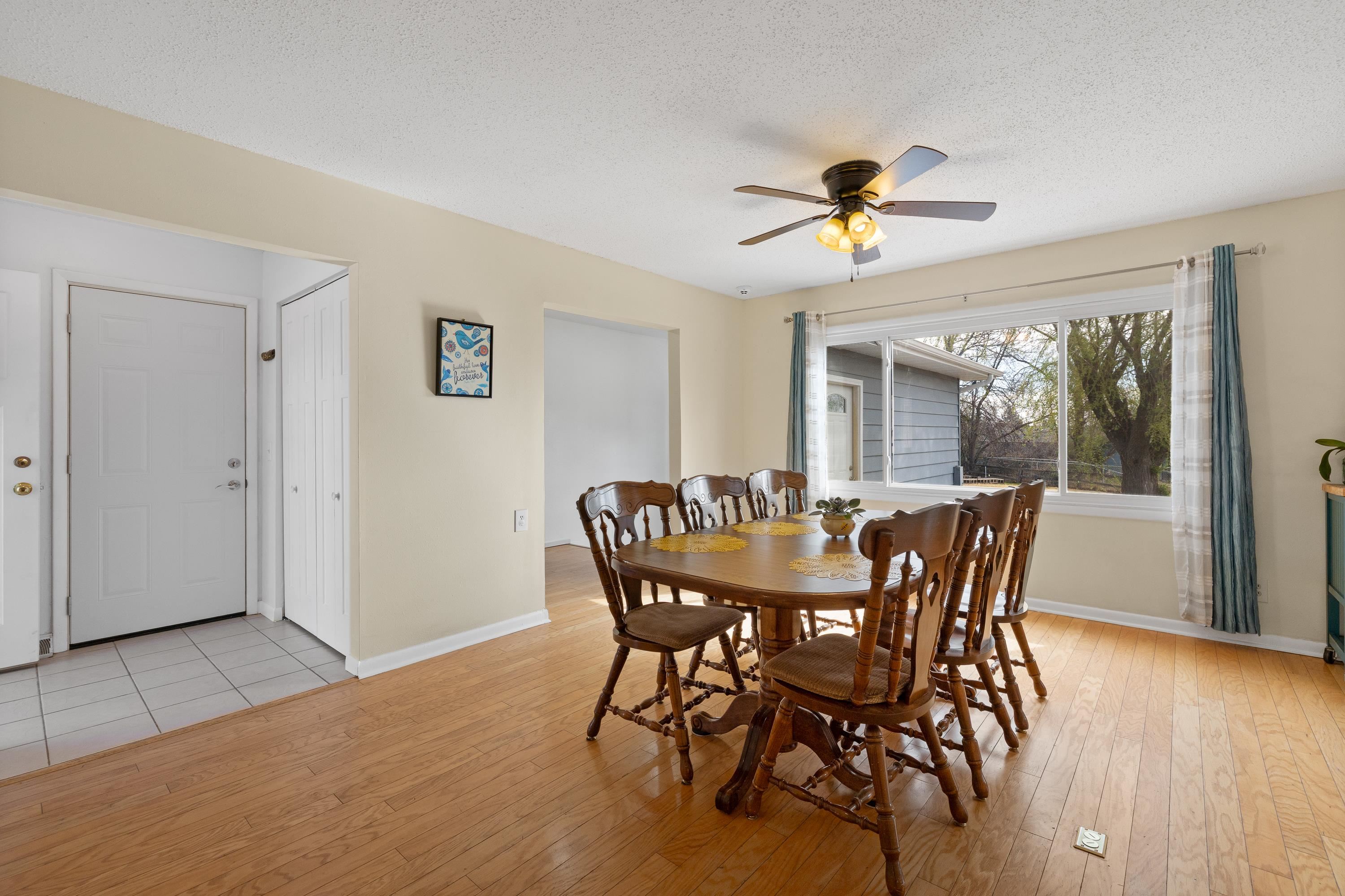 3702 Parkview Drive