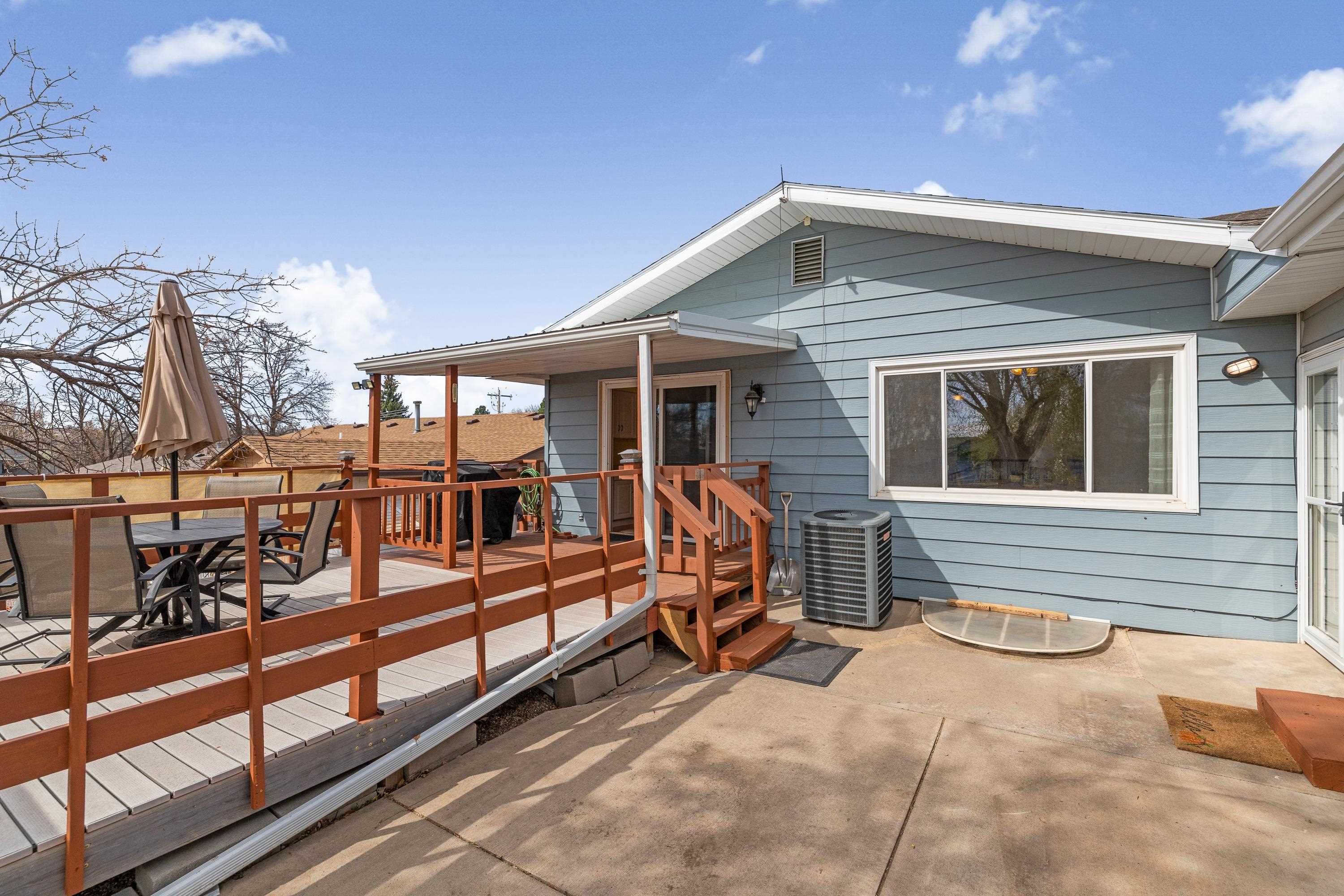 3702 Parkview Drive