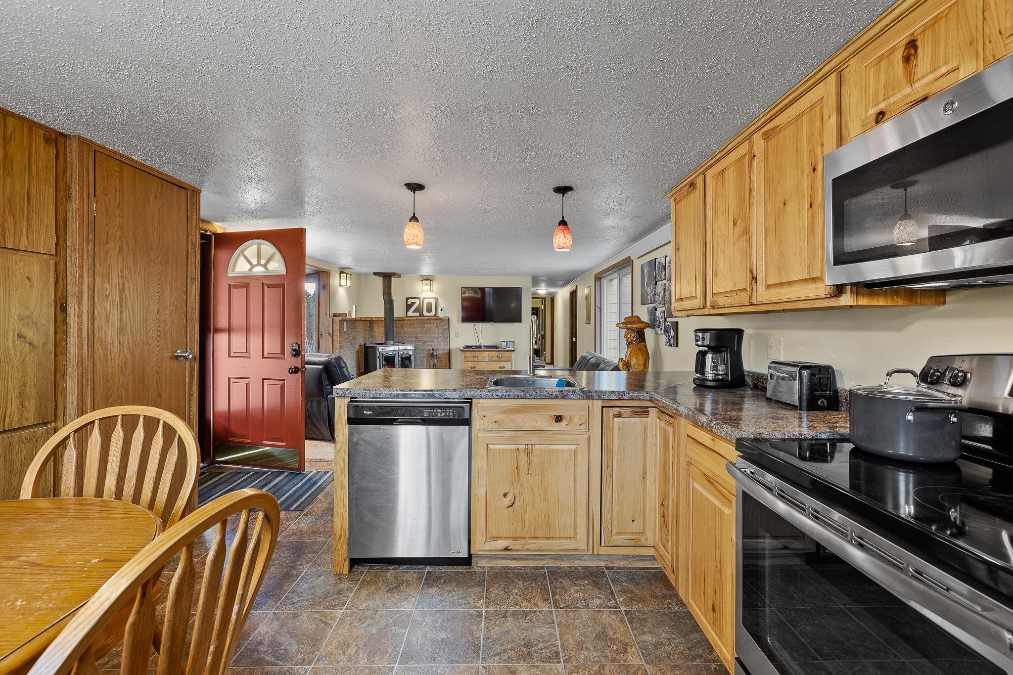 22773 Sunnyside Gulch Road