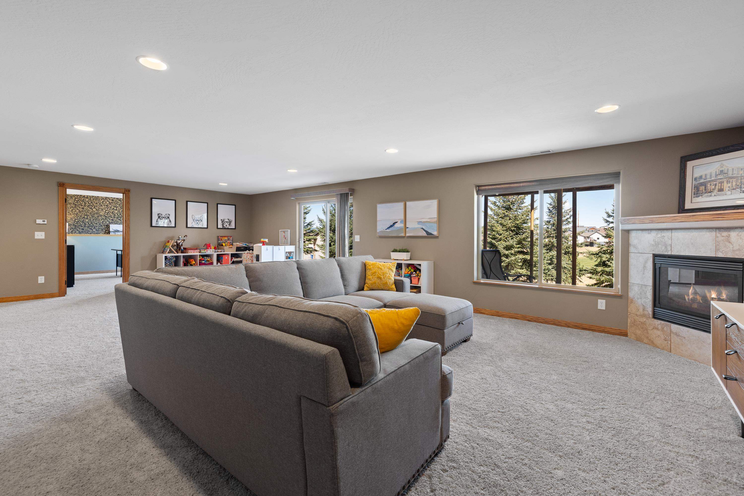 6503 Kennemer Drive