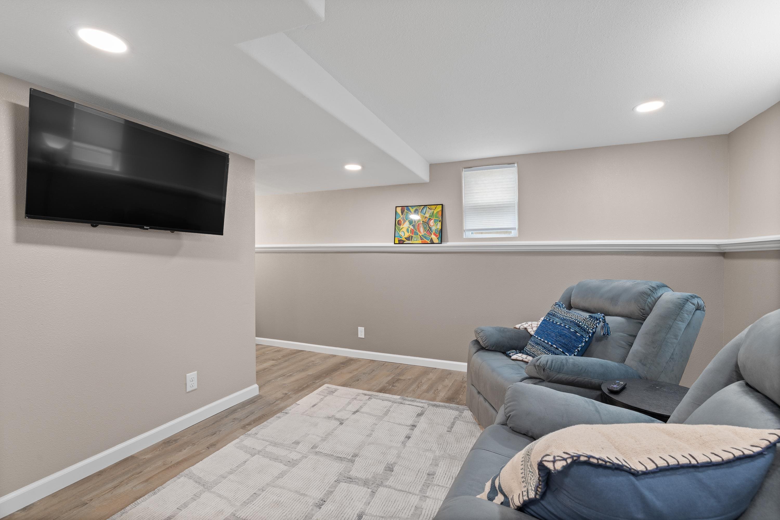 905/907 Clark Lane