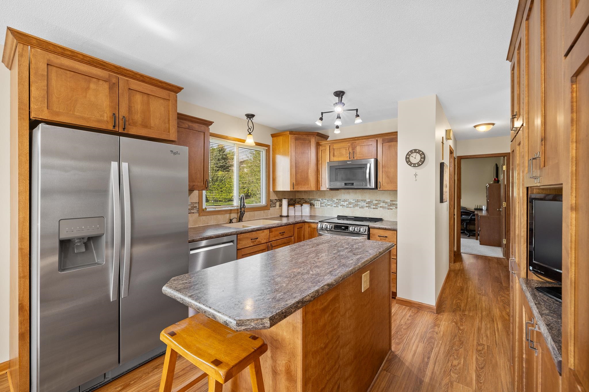 4414 Bellewood Drive
