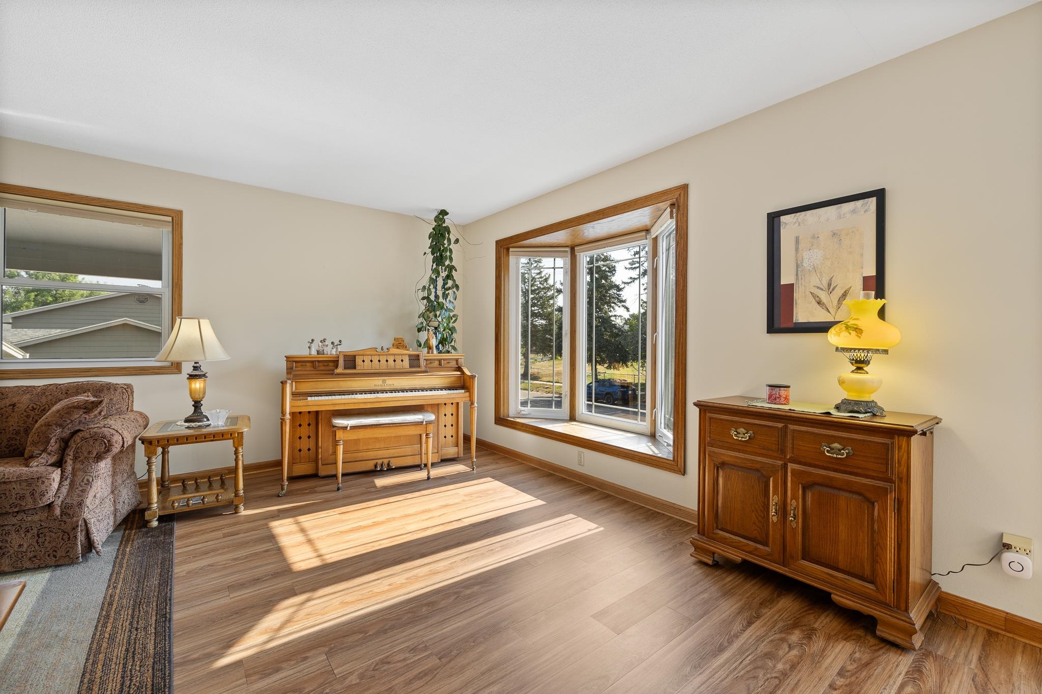 4414 Bellewood Drive