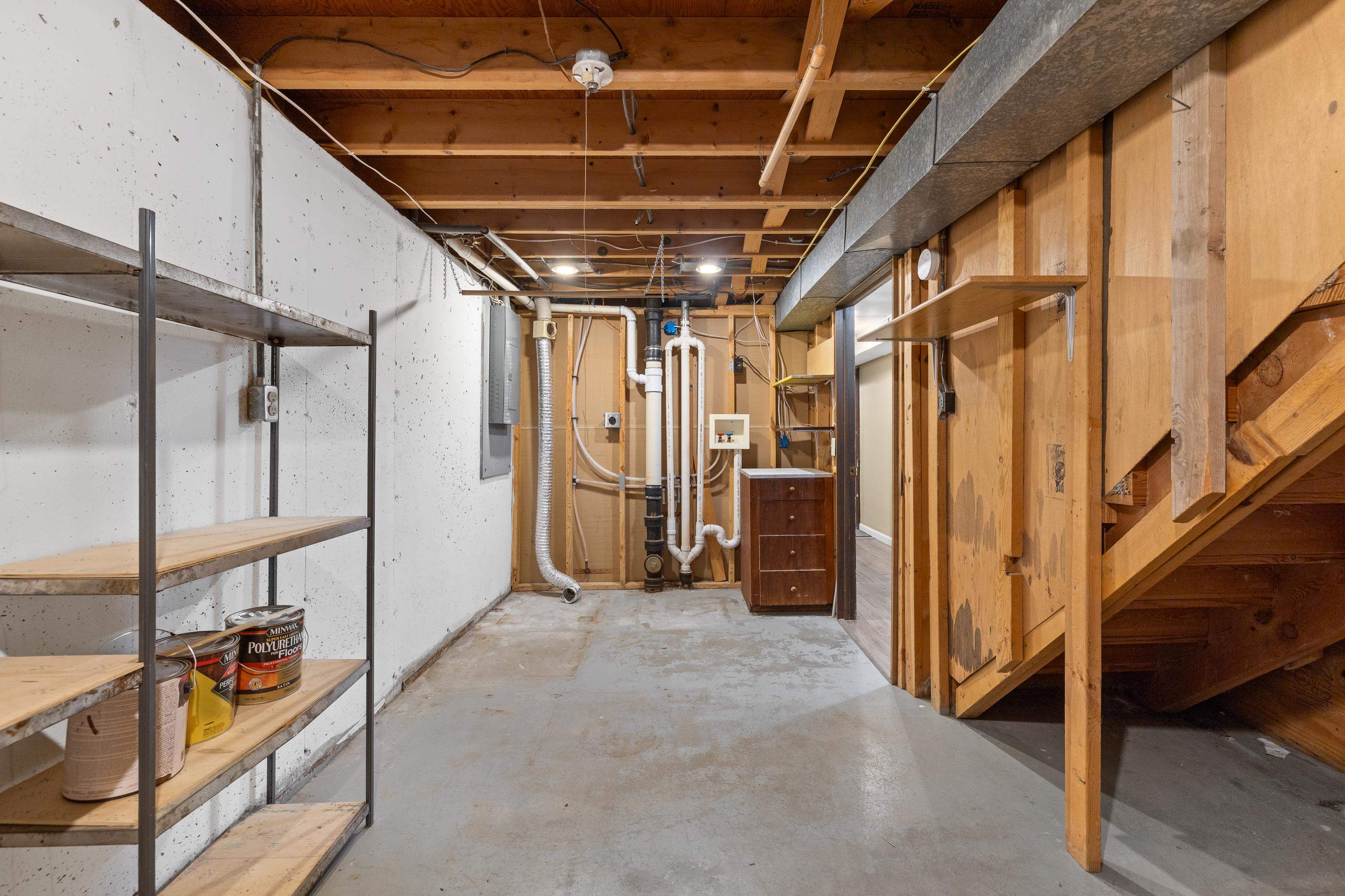 616 E Oakland Street