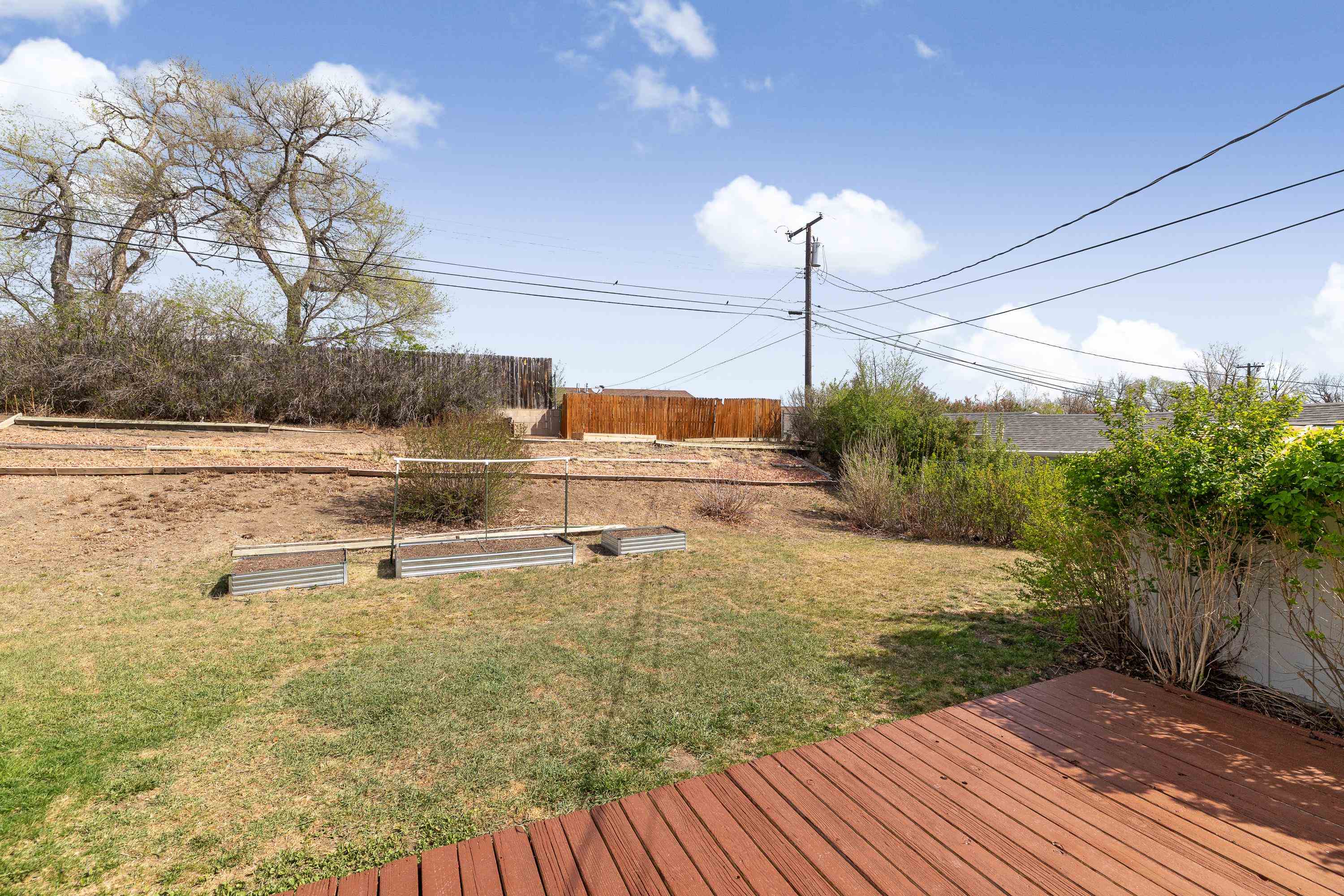 616 E Oakland Street