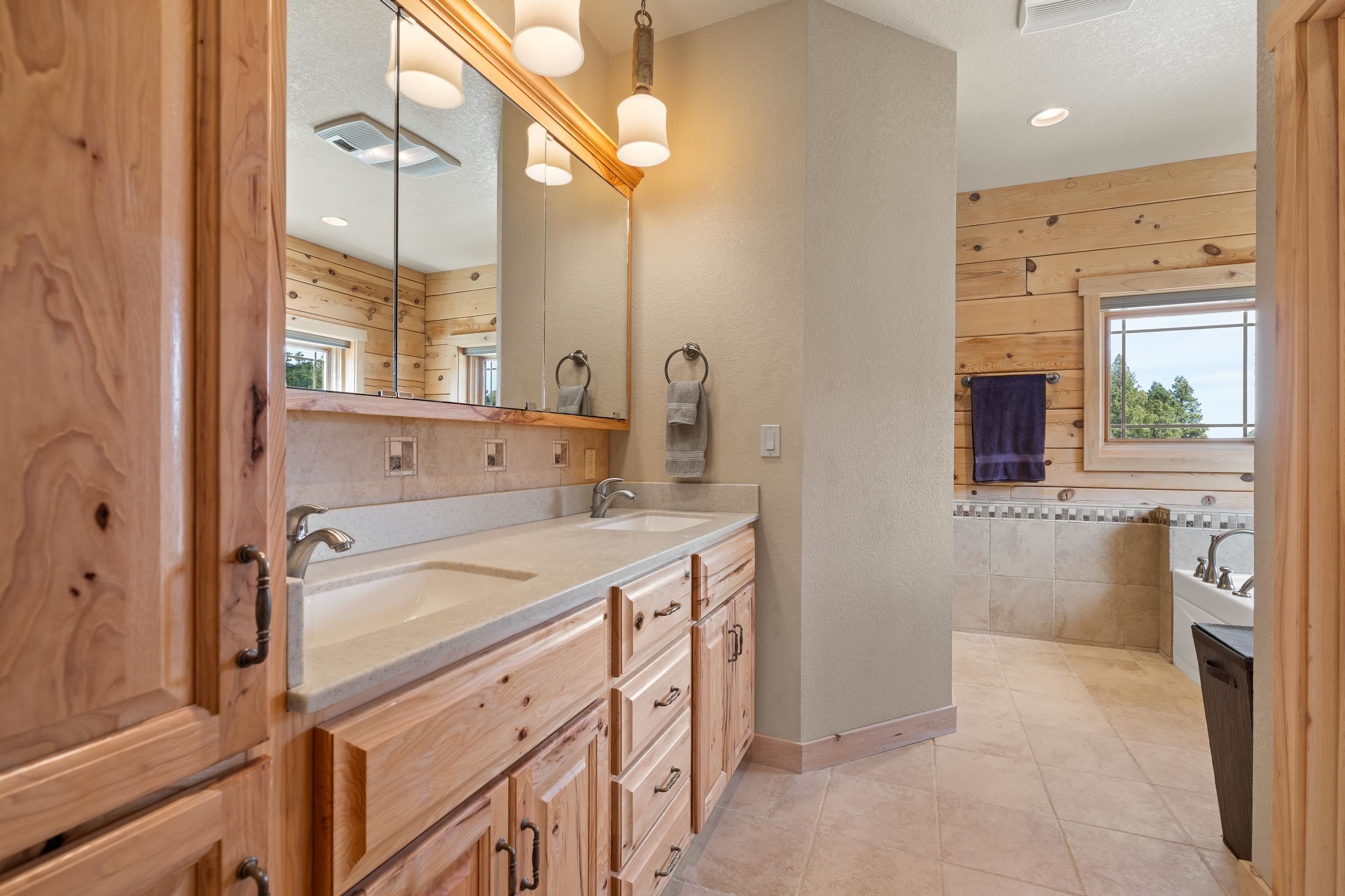 22765 Hat Mountain Drive
