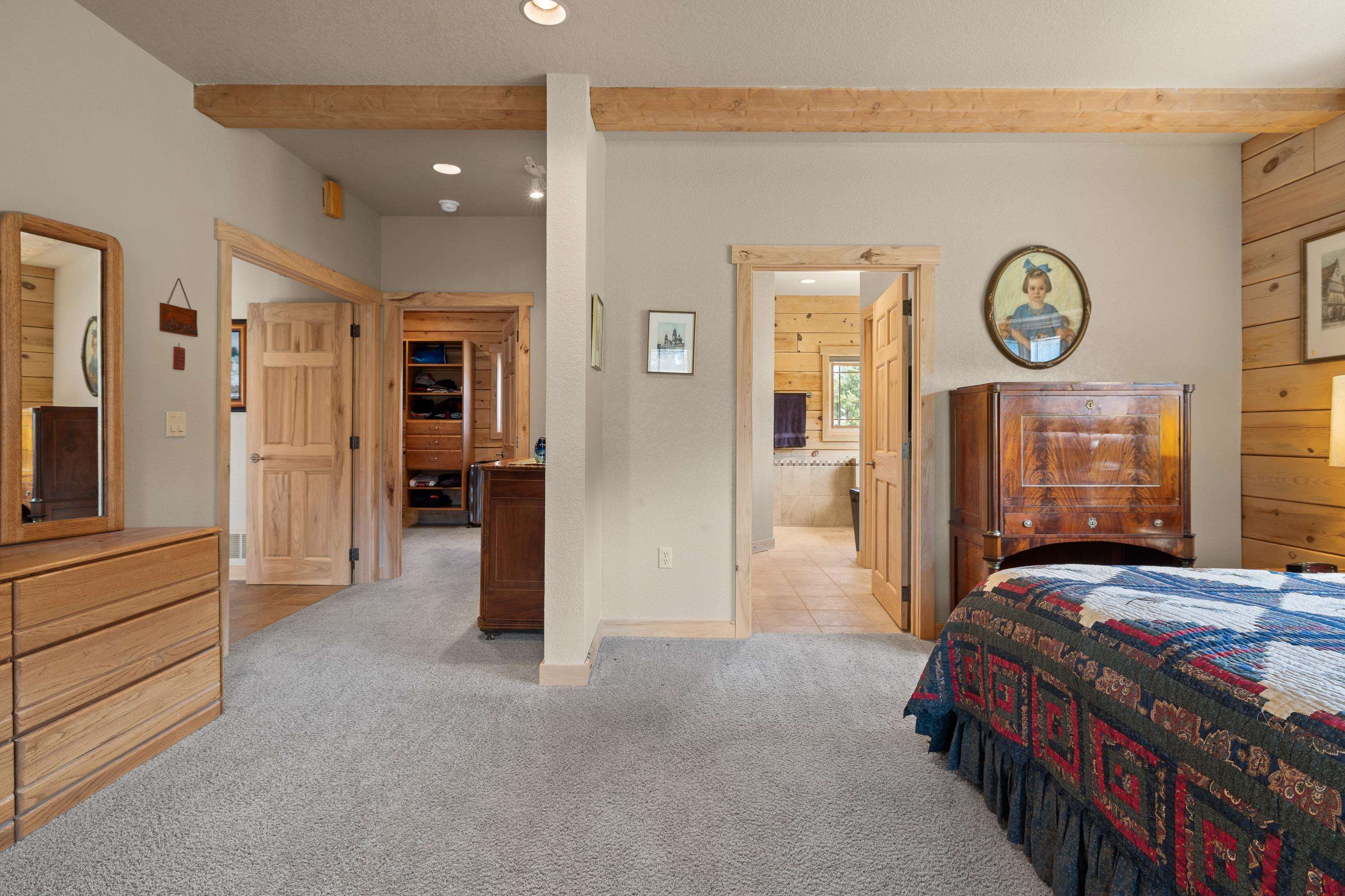22765 Hat Mountain Drive