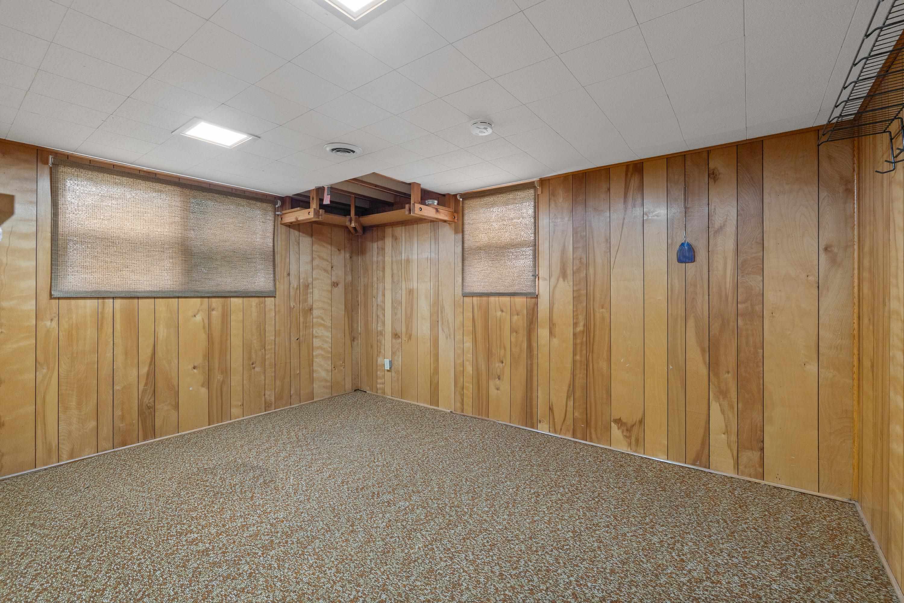 2801 Grandview Drive