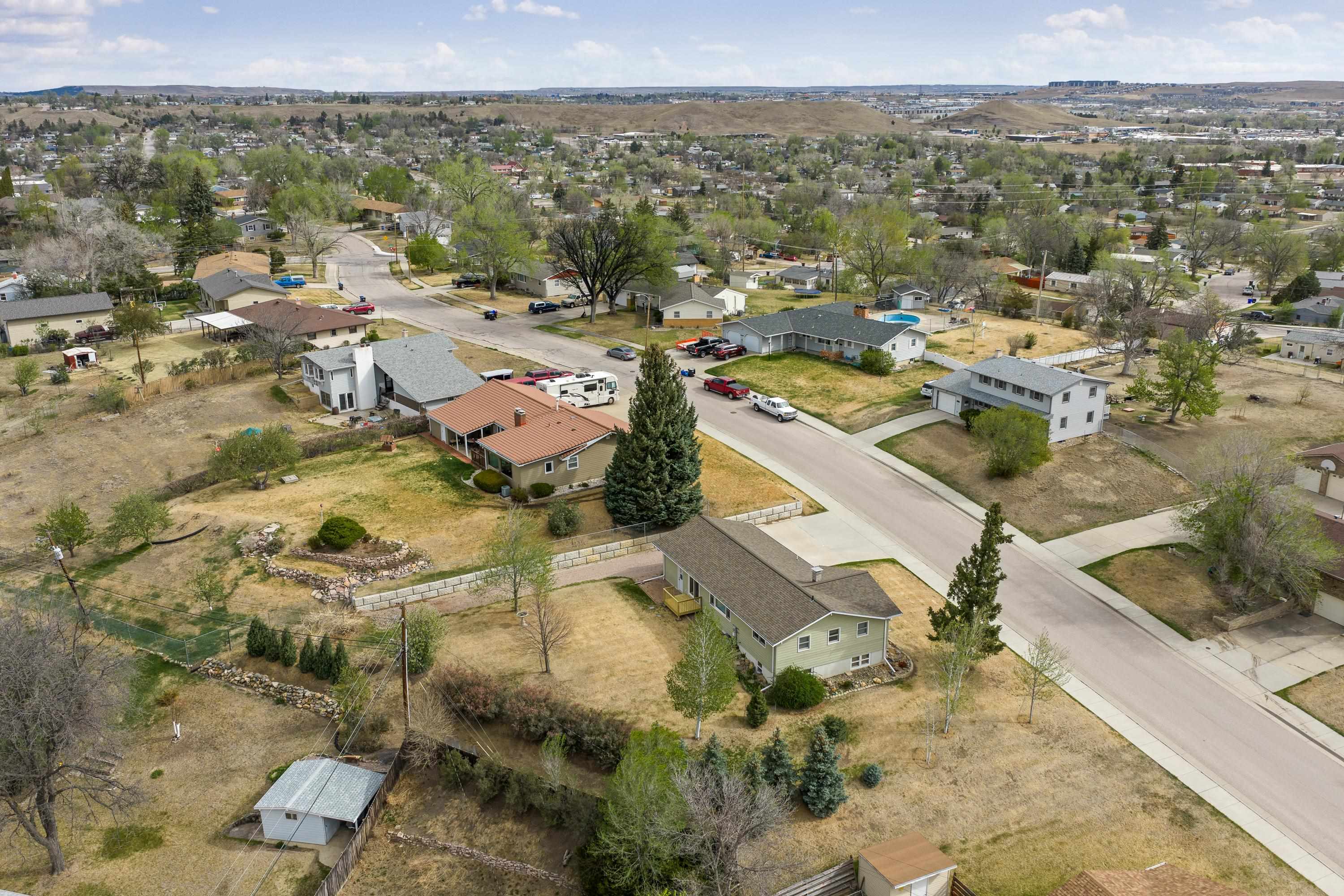 2801 Grandview Drive