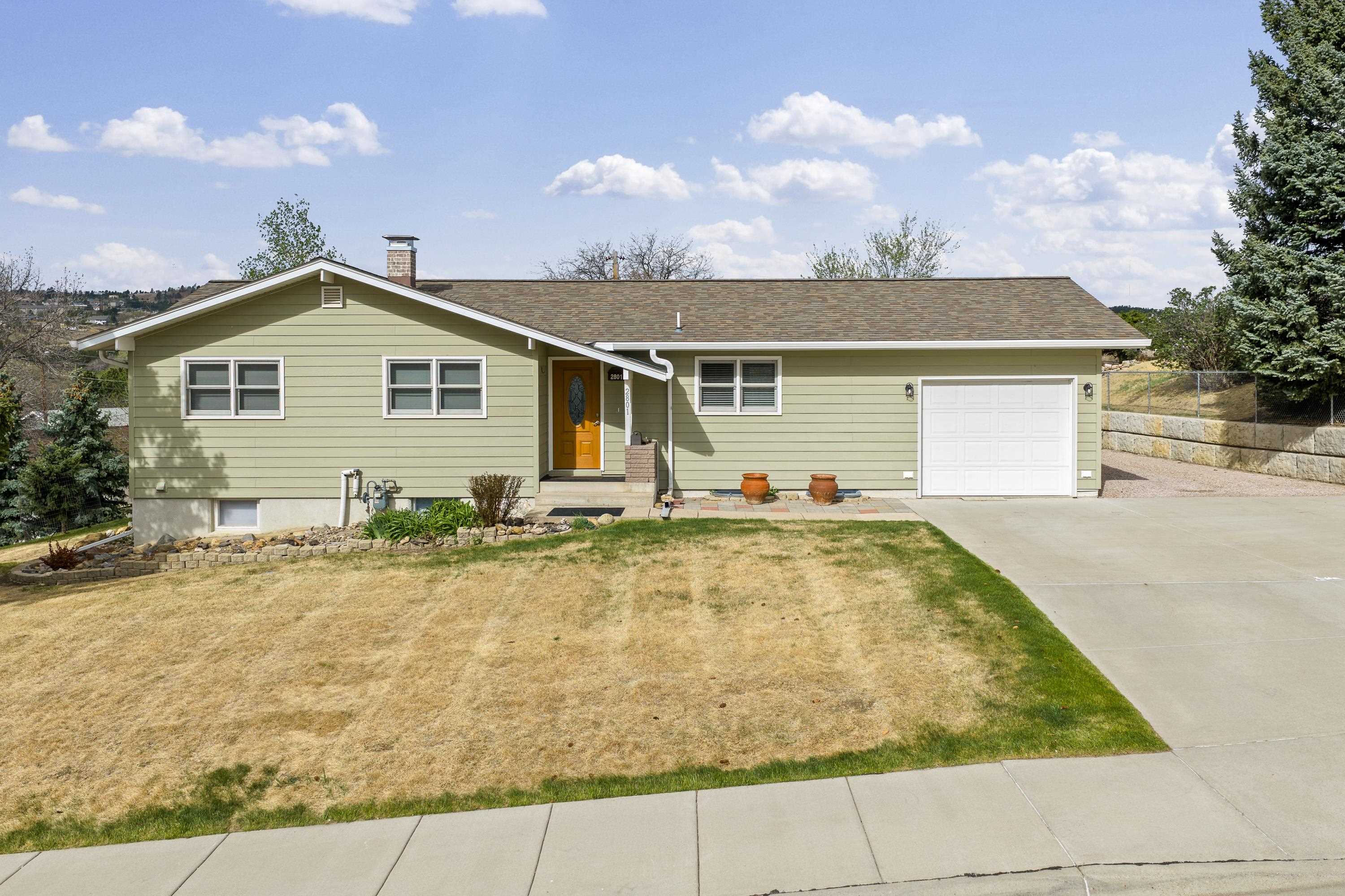 2801 Grandview Drive