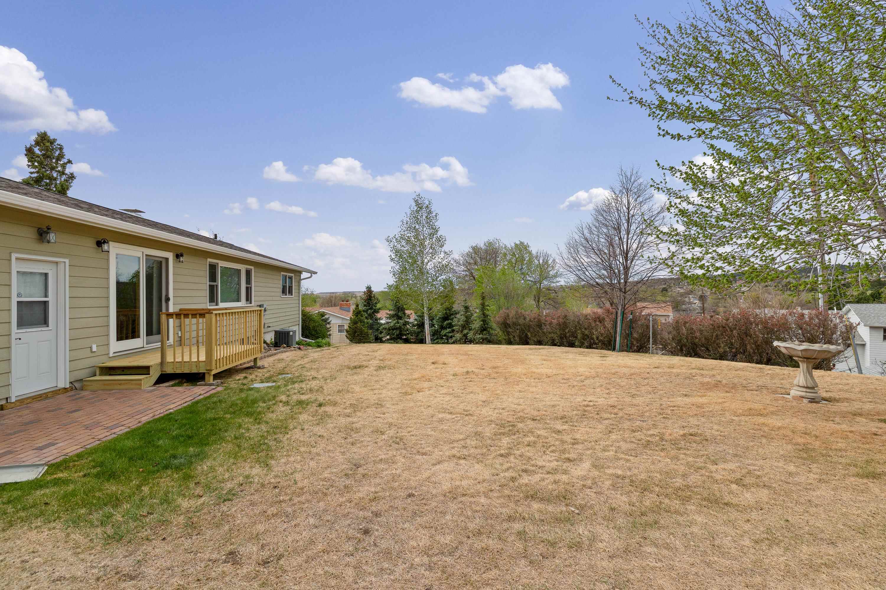 2801 Grandview Drive