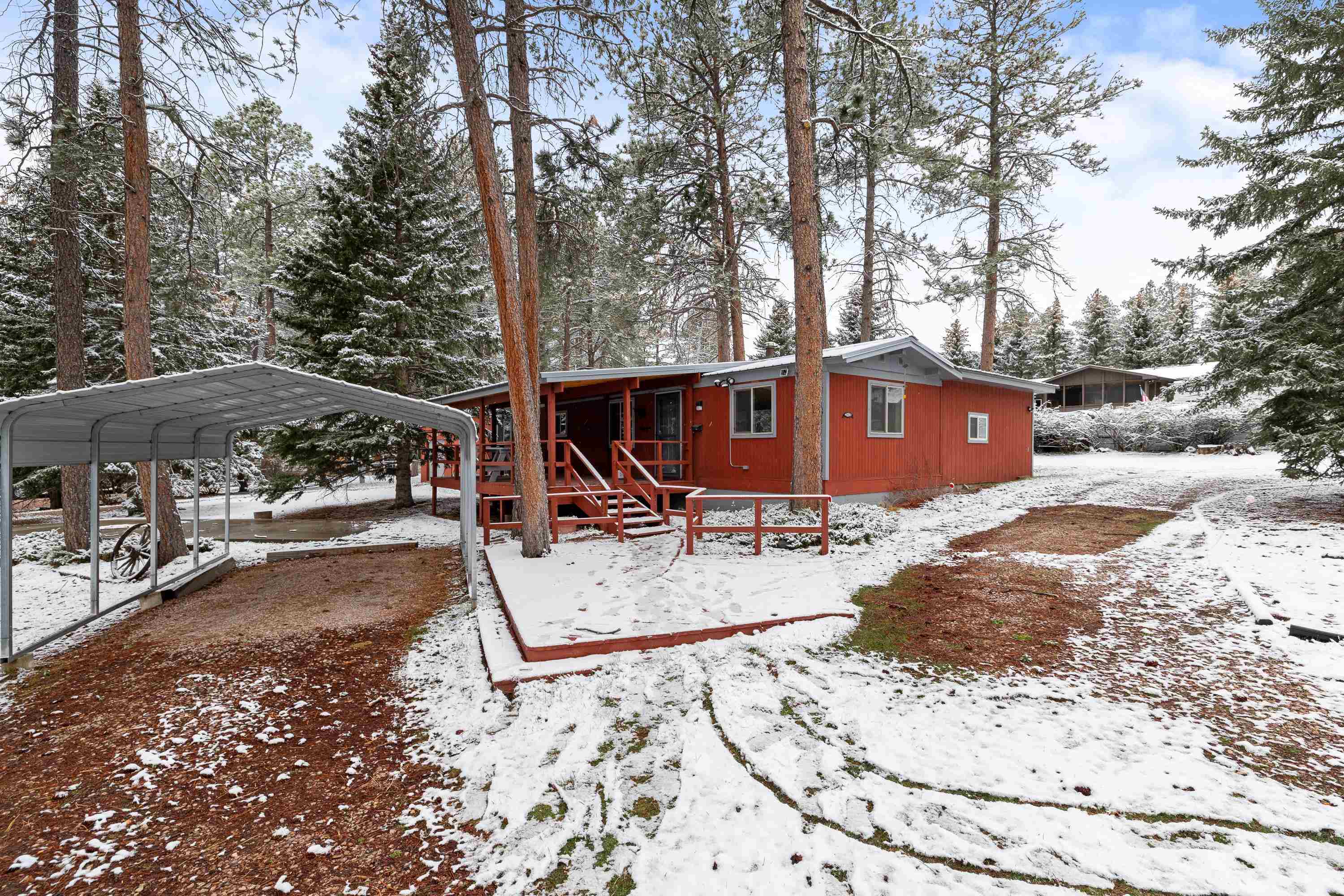 13073 Pine Cliff Circle
