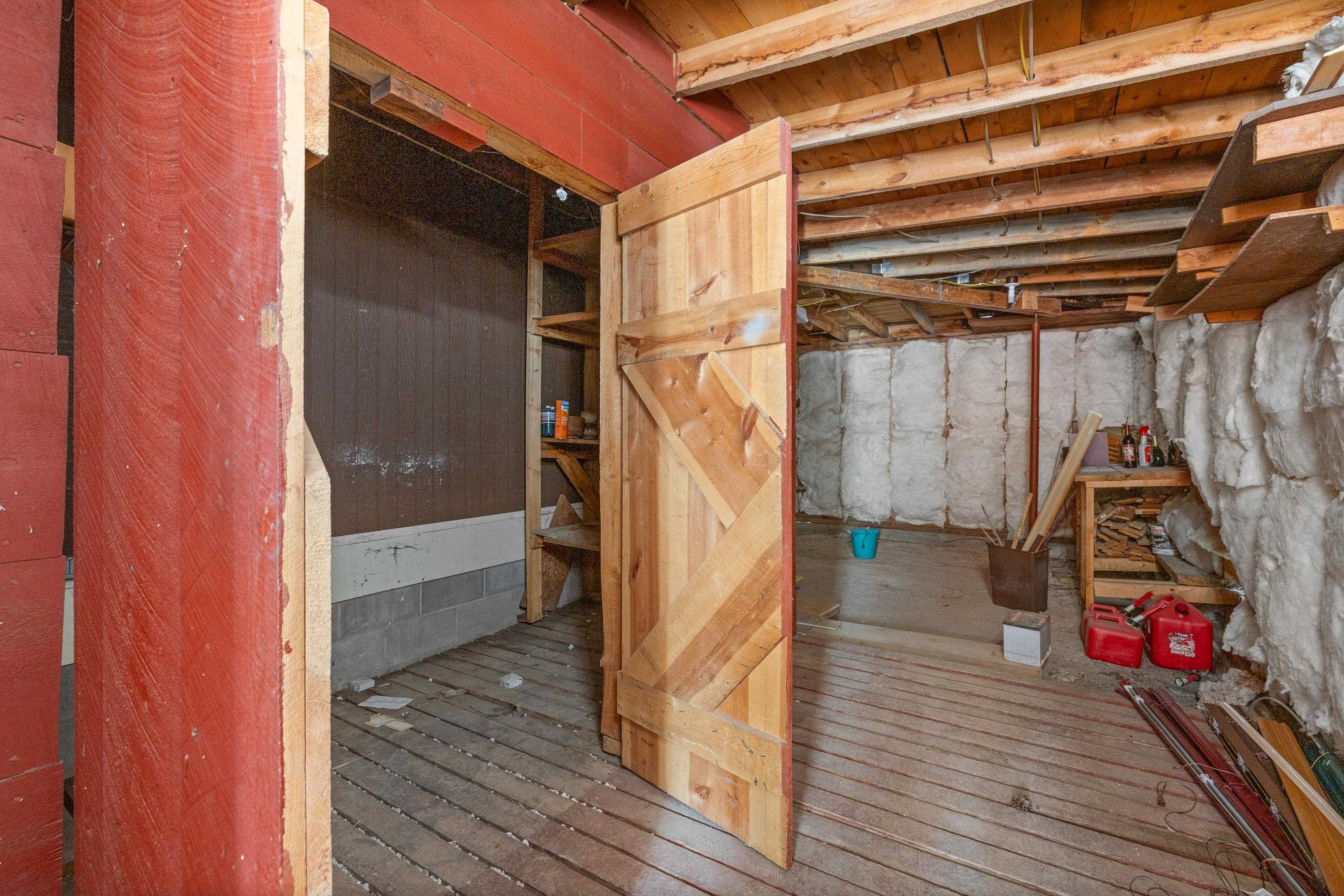 13073 Pine Cliff Circle