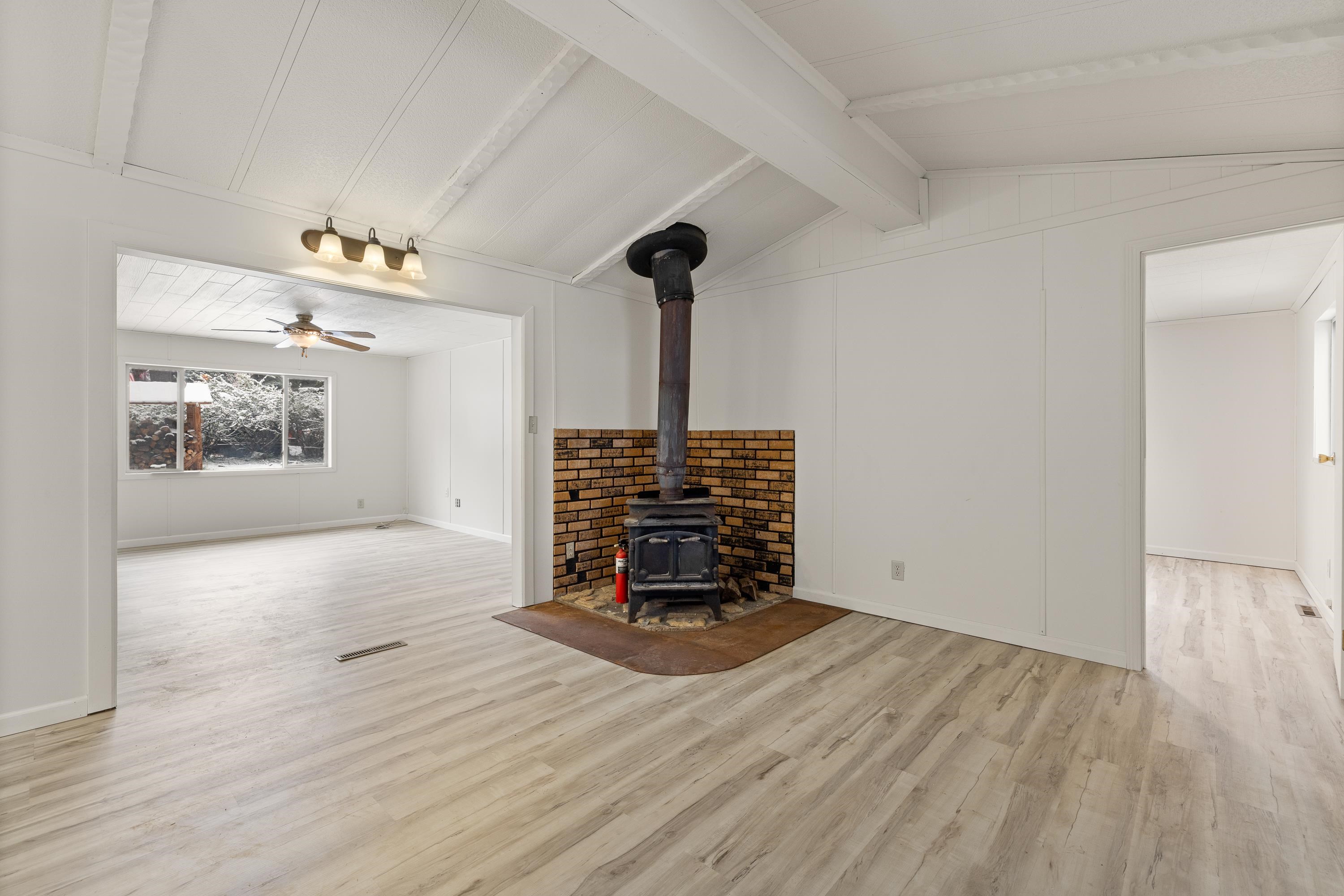 13073 Pine Cliff Circle