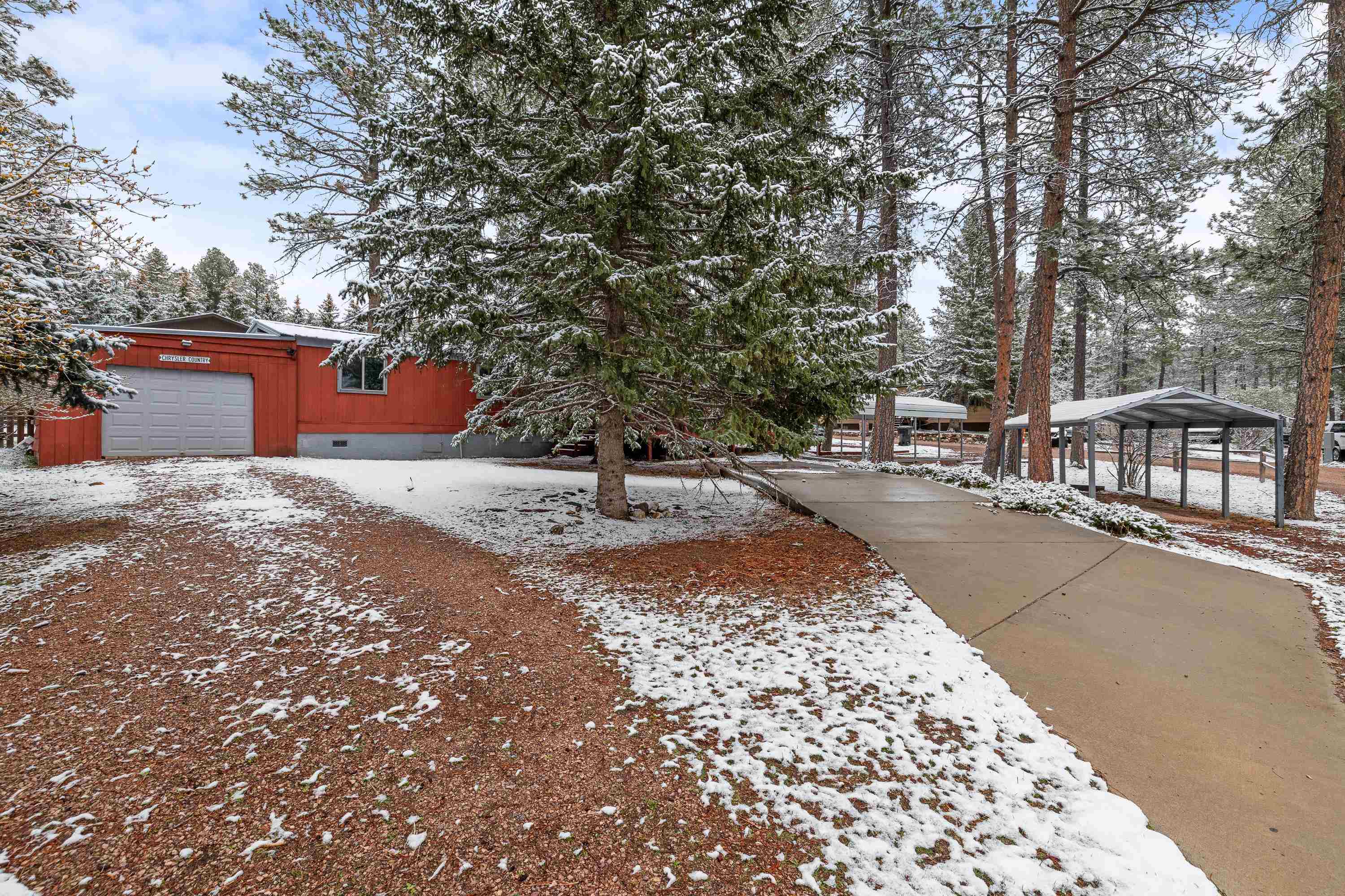 13073 Pine Cliff Circle