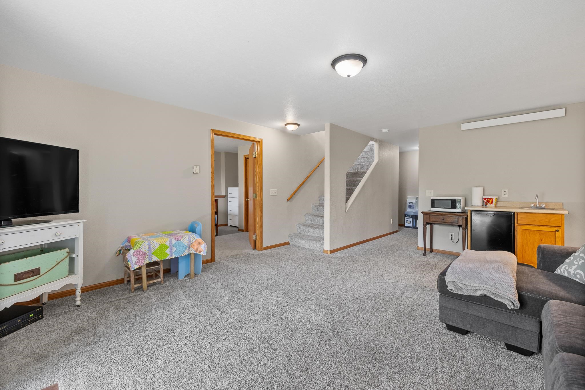 13082 Pine Cliff Circle