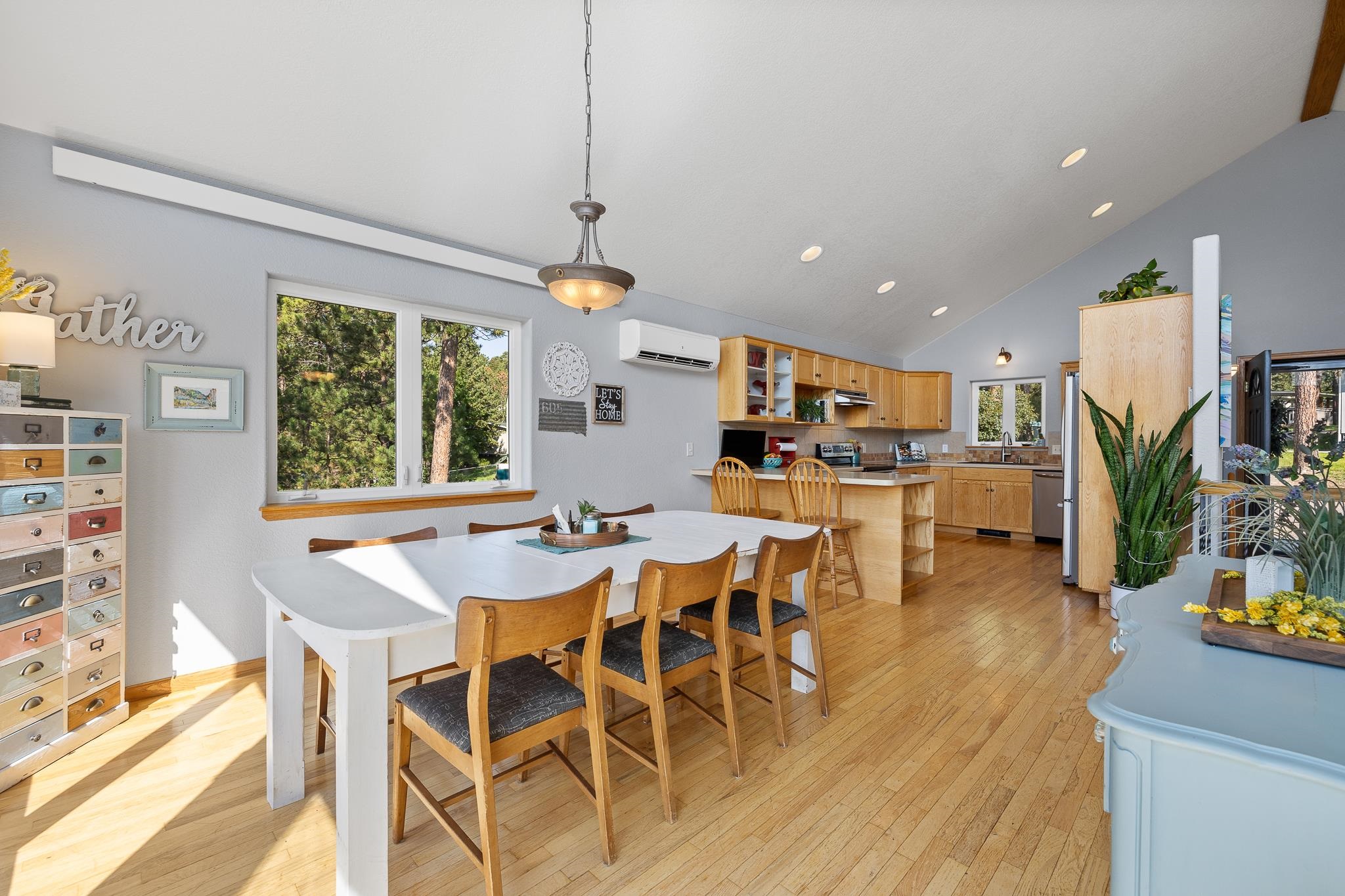13082 Pine Cliff Circle