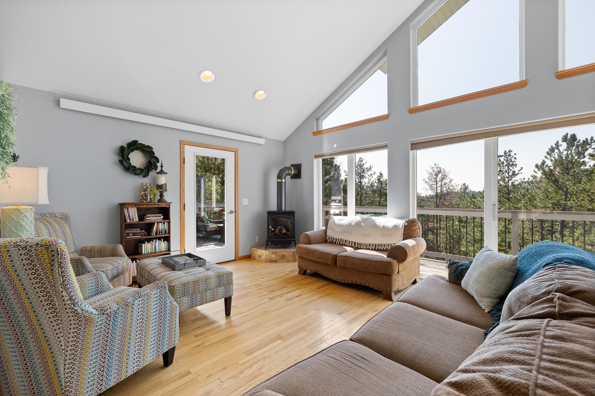 13082 Pine Cliff Circle