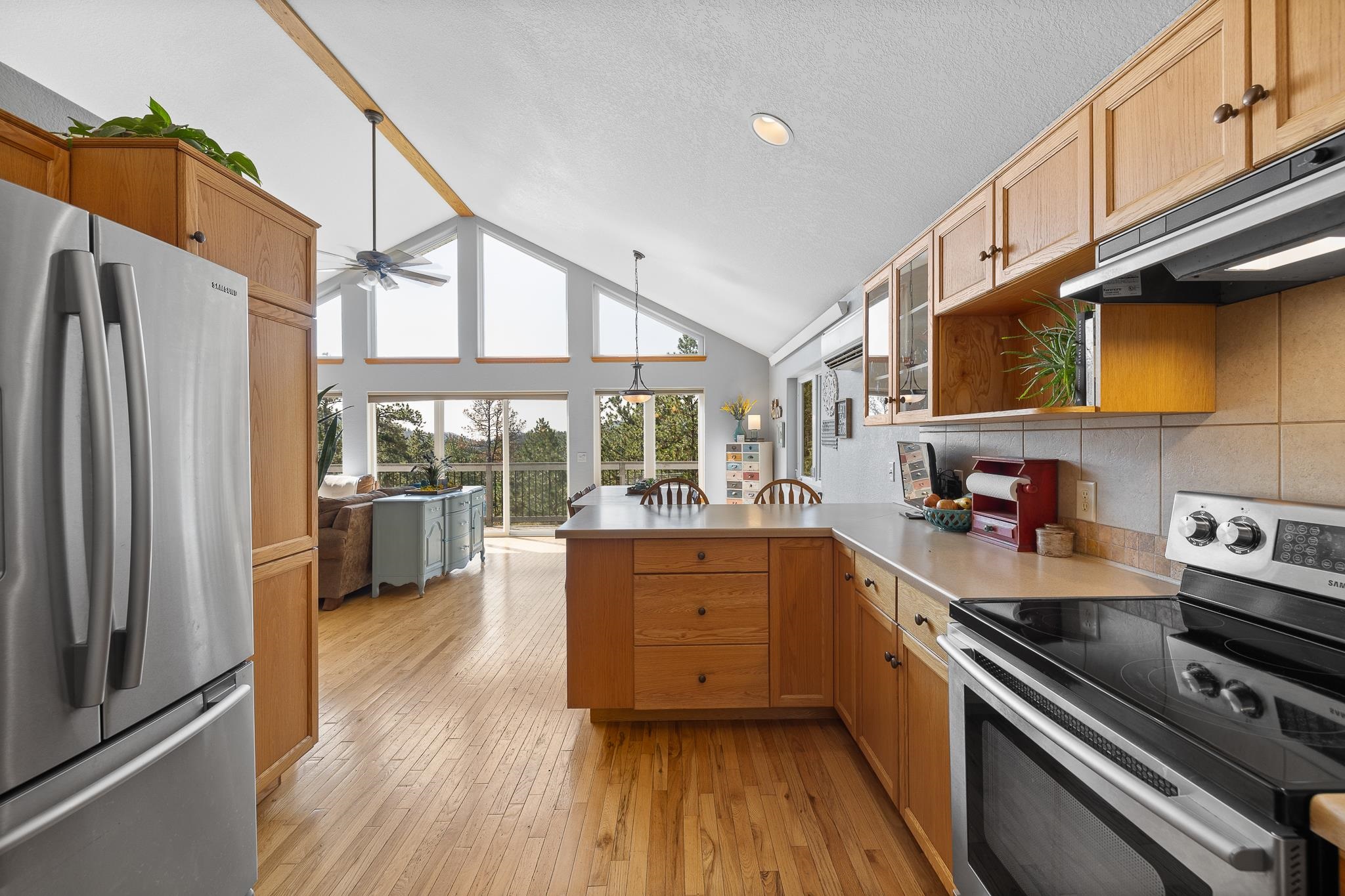 13082 Pine Cliff Circle