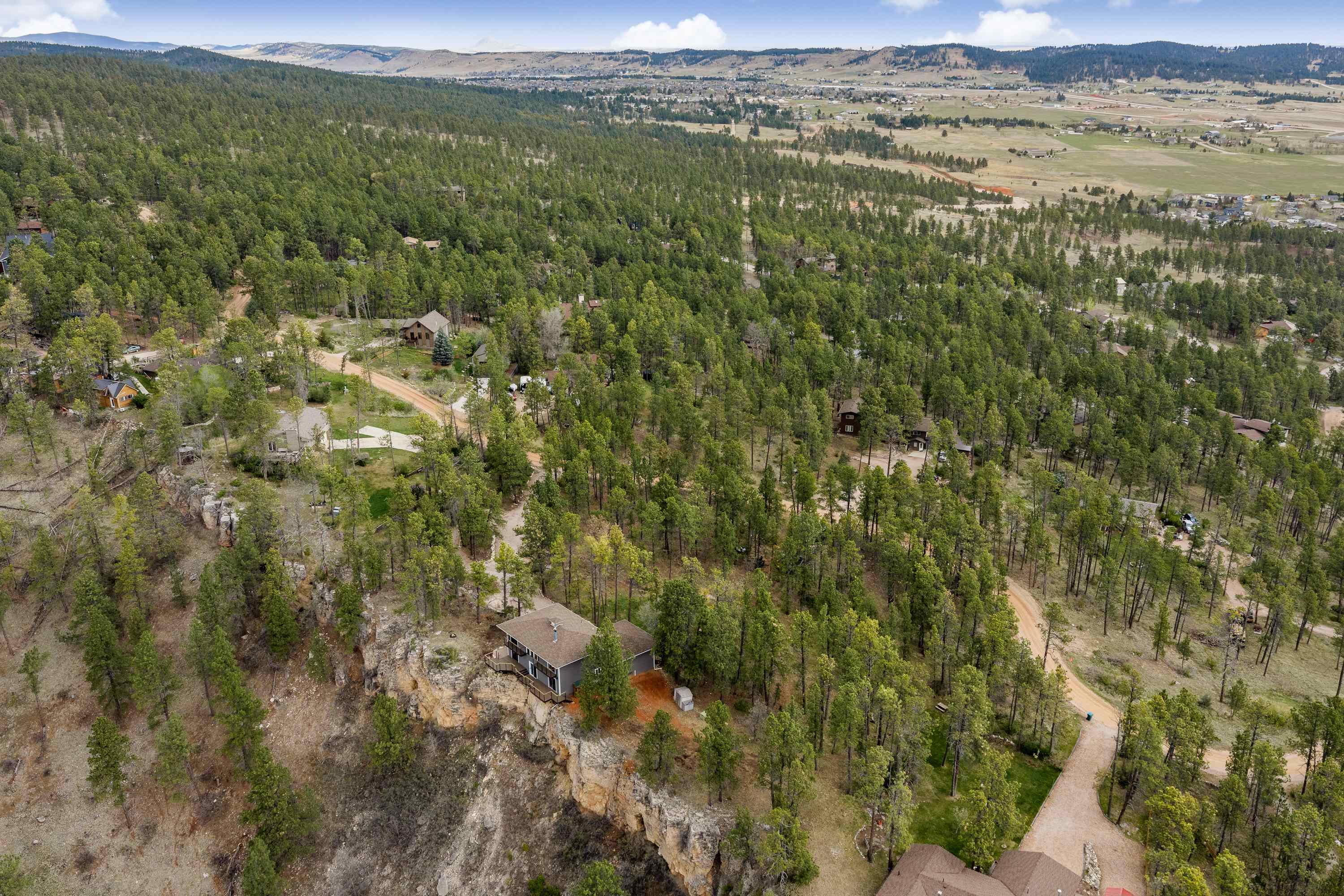 6807 Ridgeview Drive