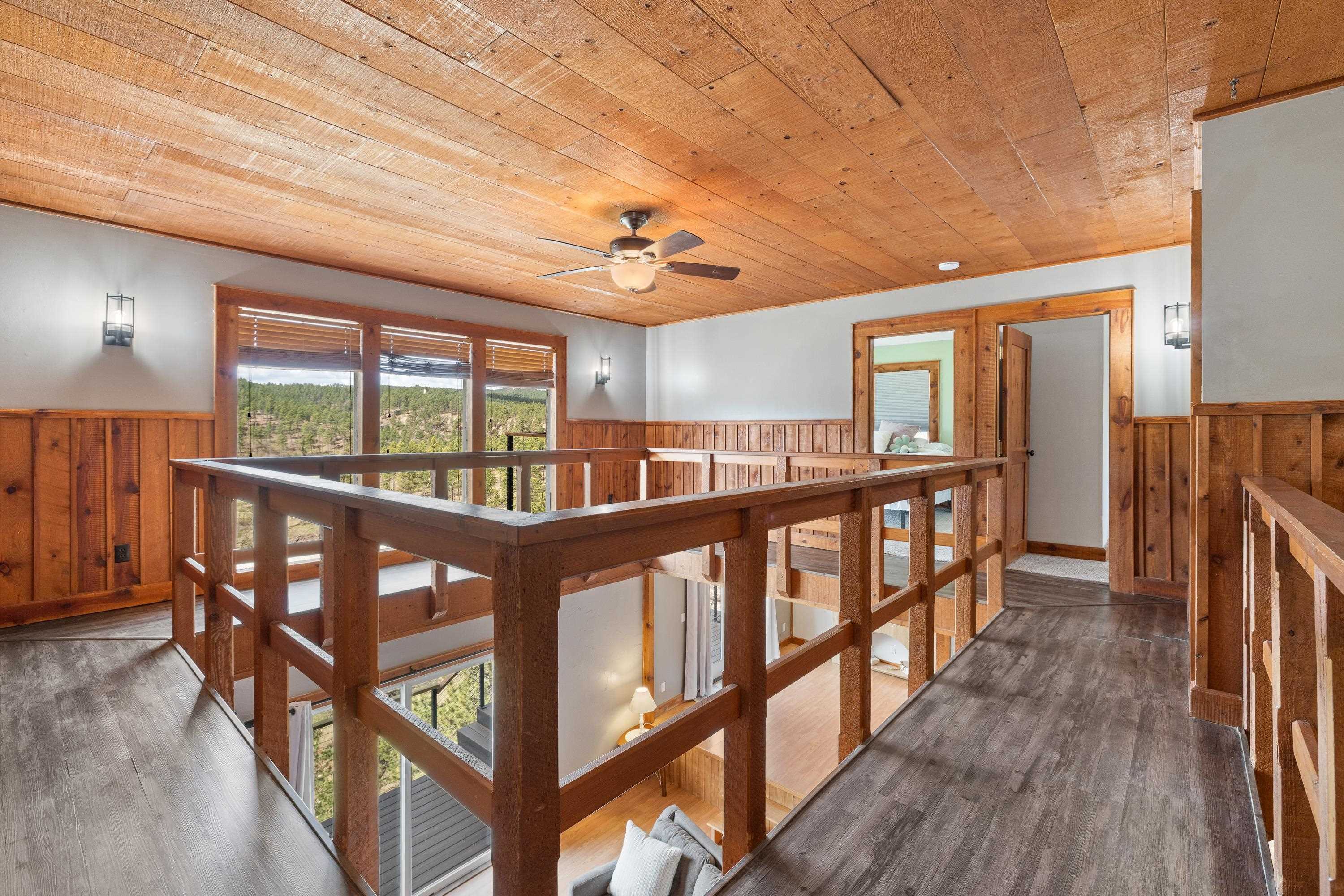 6807 Ridgeview Drive