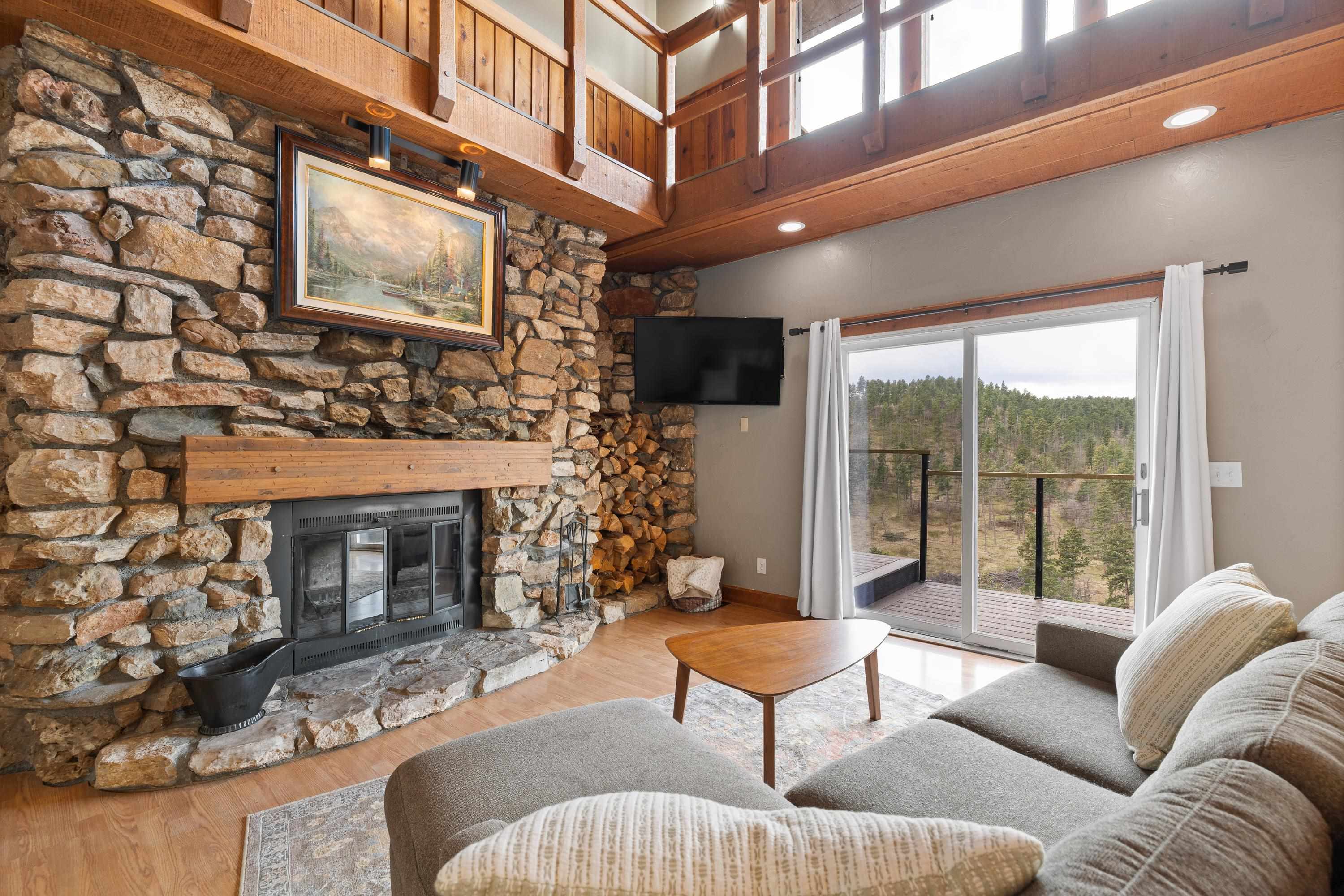 6807 Ridgeview Drive