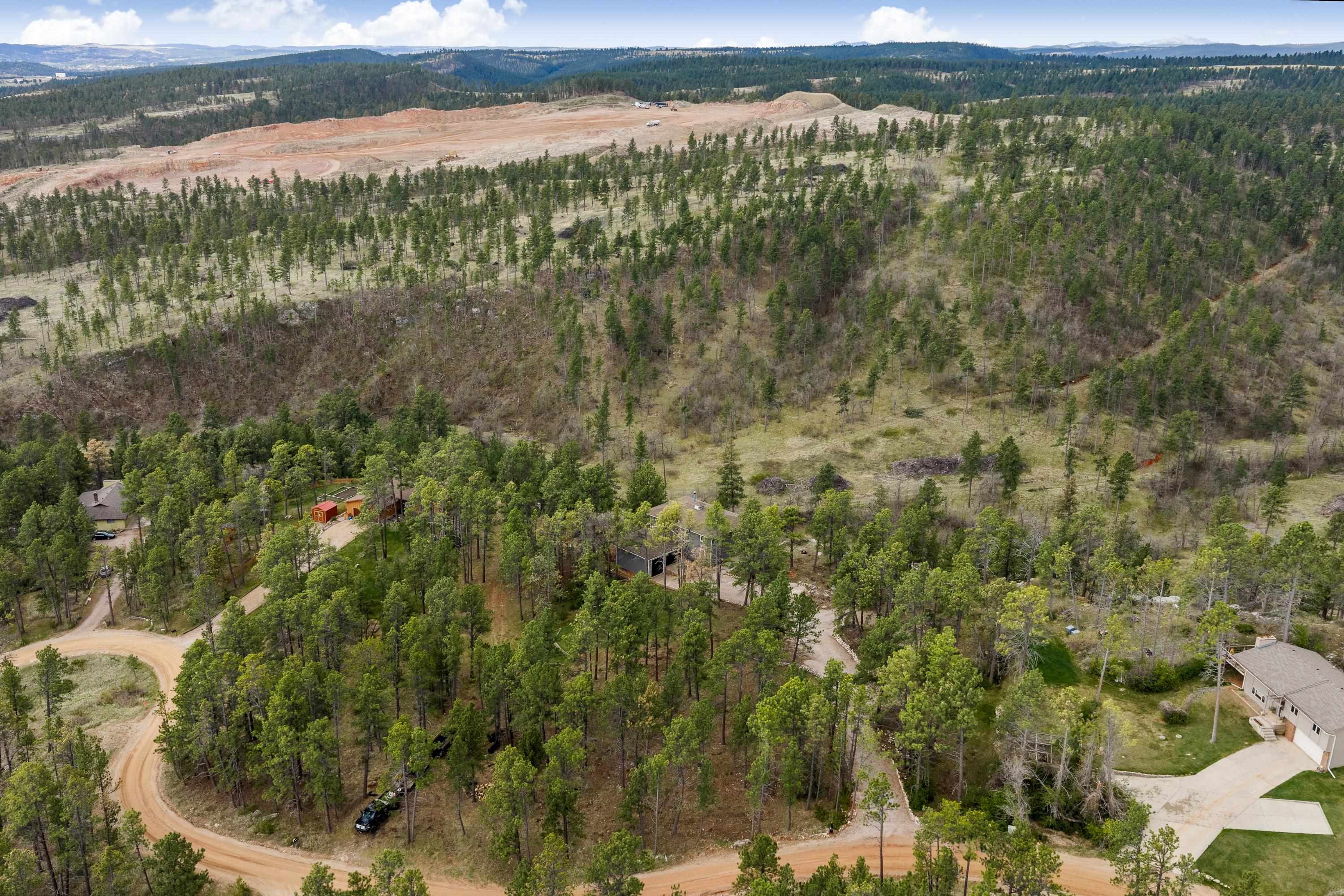 6807 Ridgeview Drive