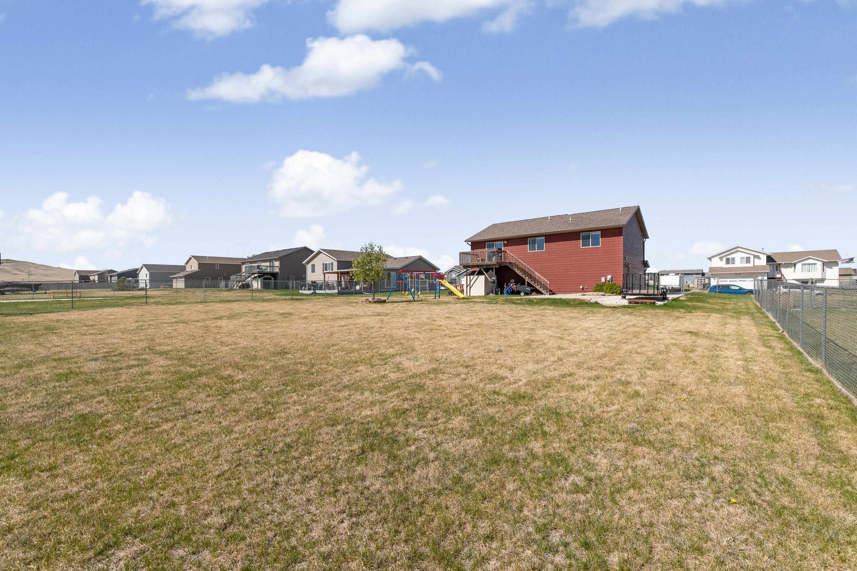 476 Freude Lane