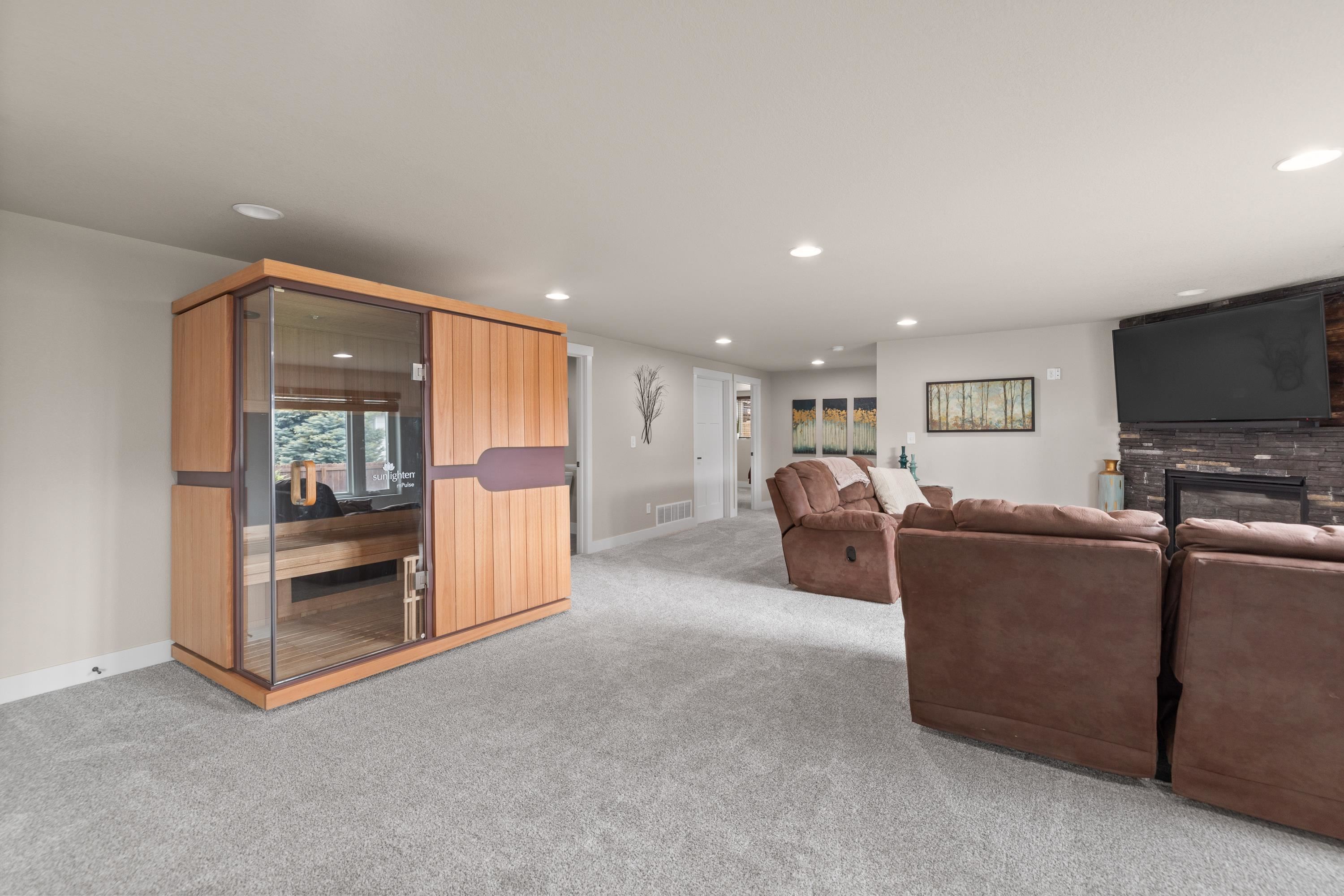 4306 Vinecliff Drive