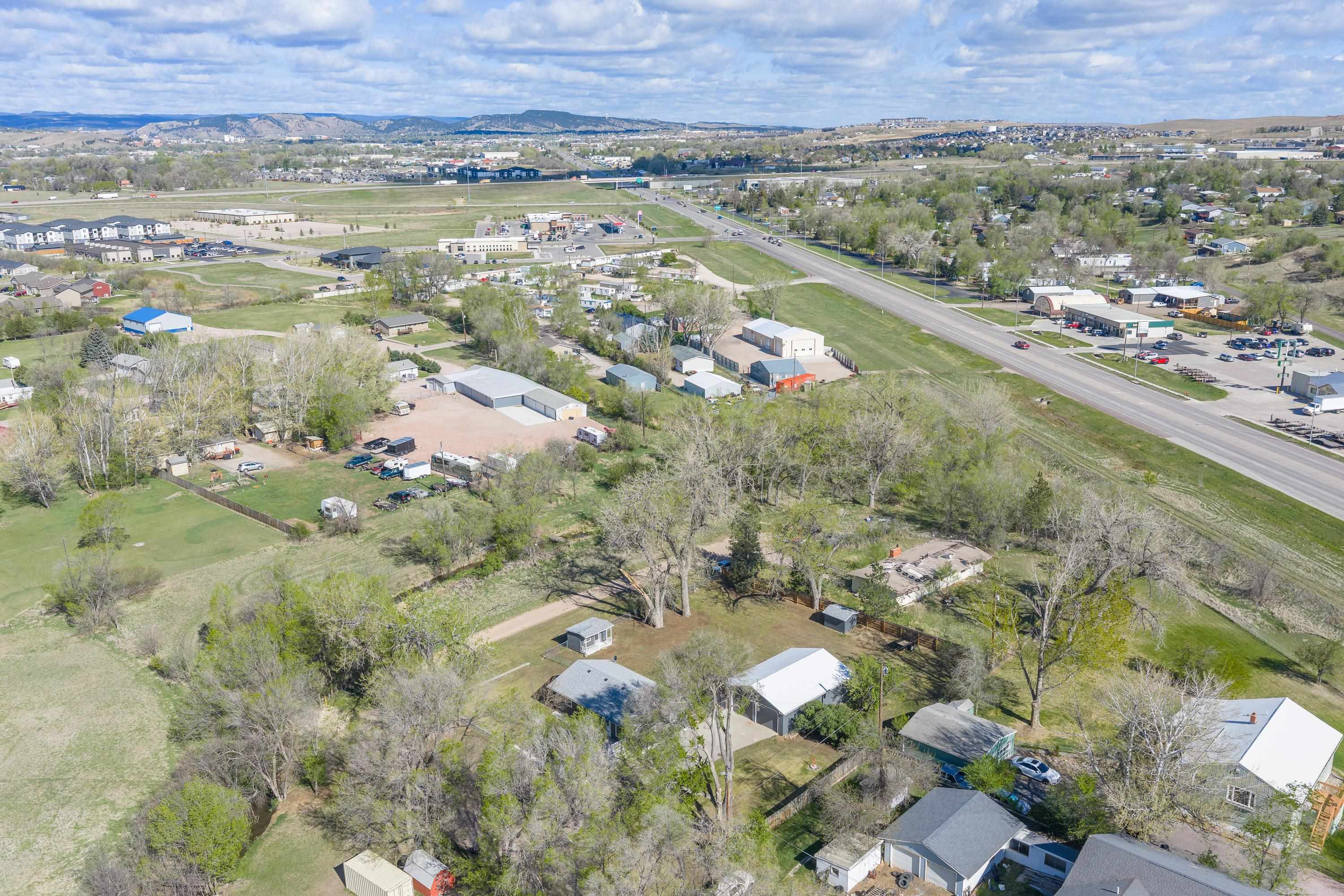2814 Martin Ln