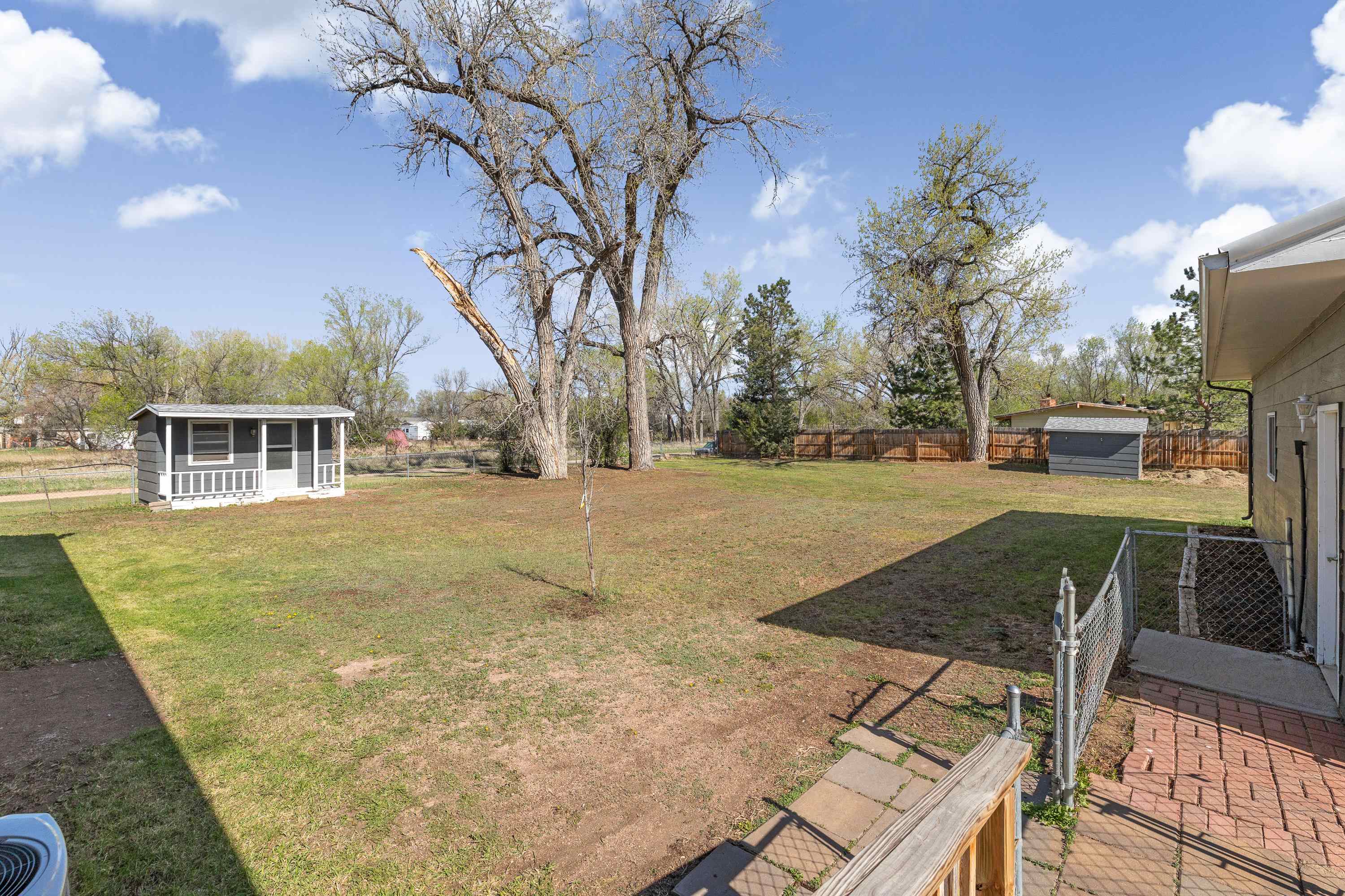 2814 Martin Ln