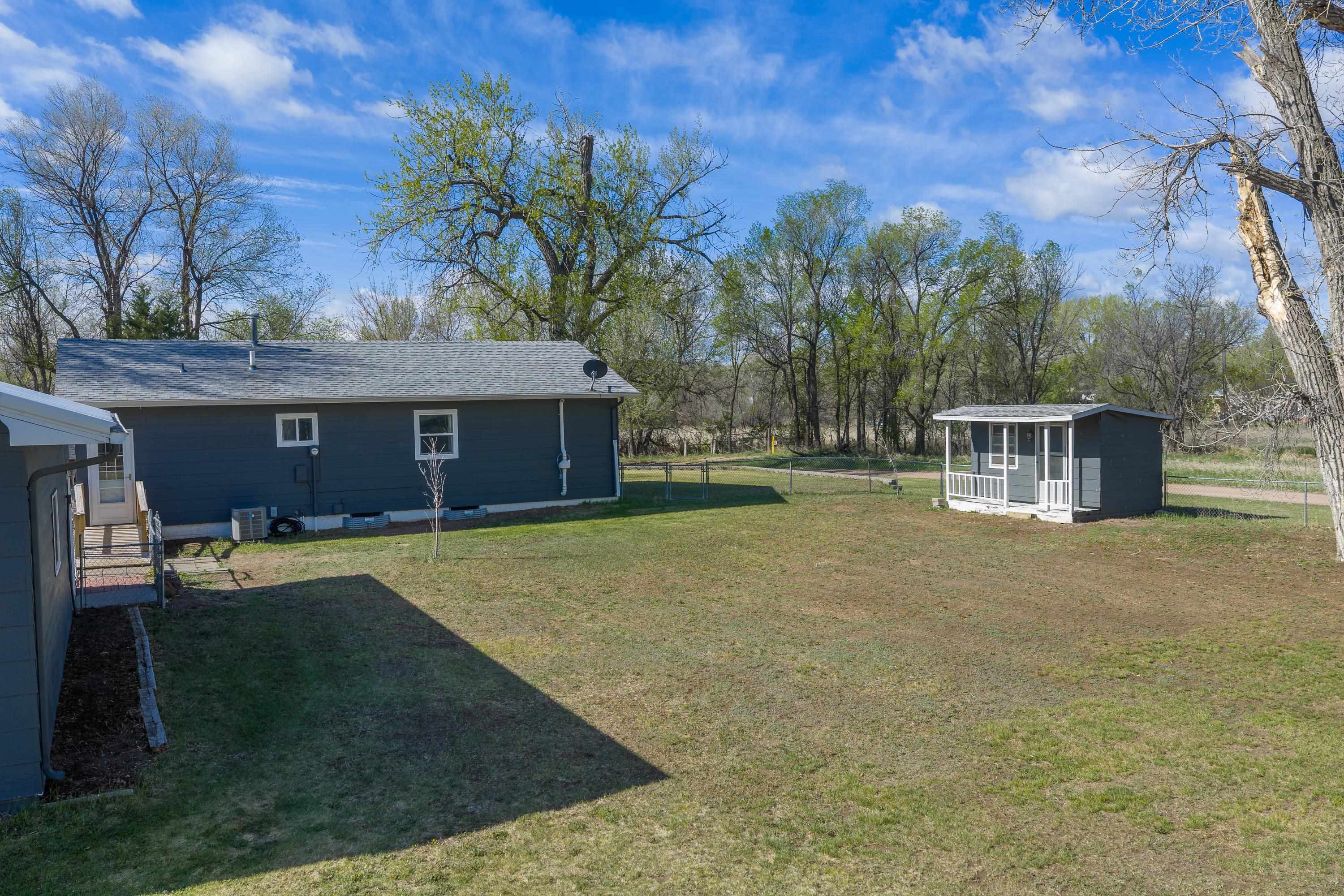 2814 Martin Ln