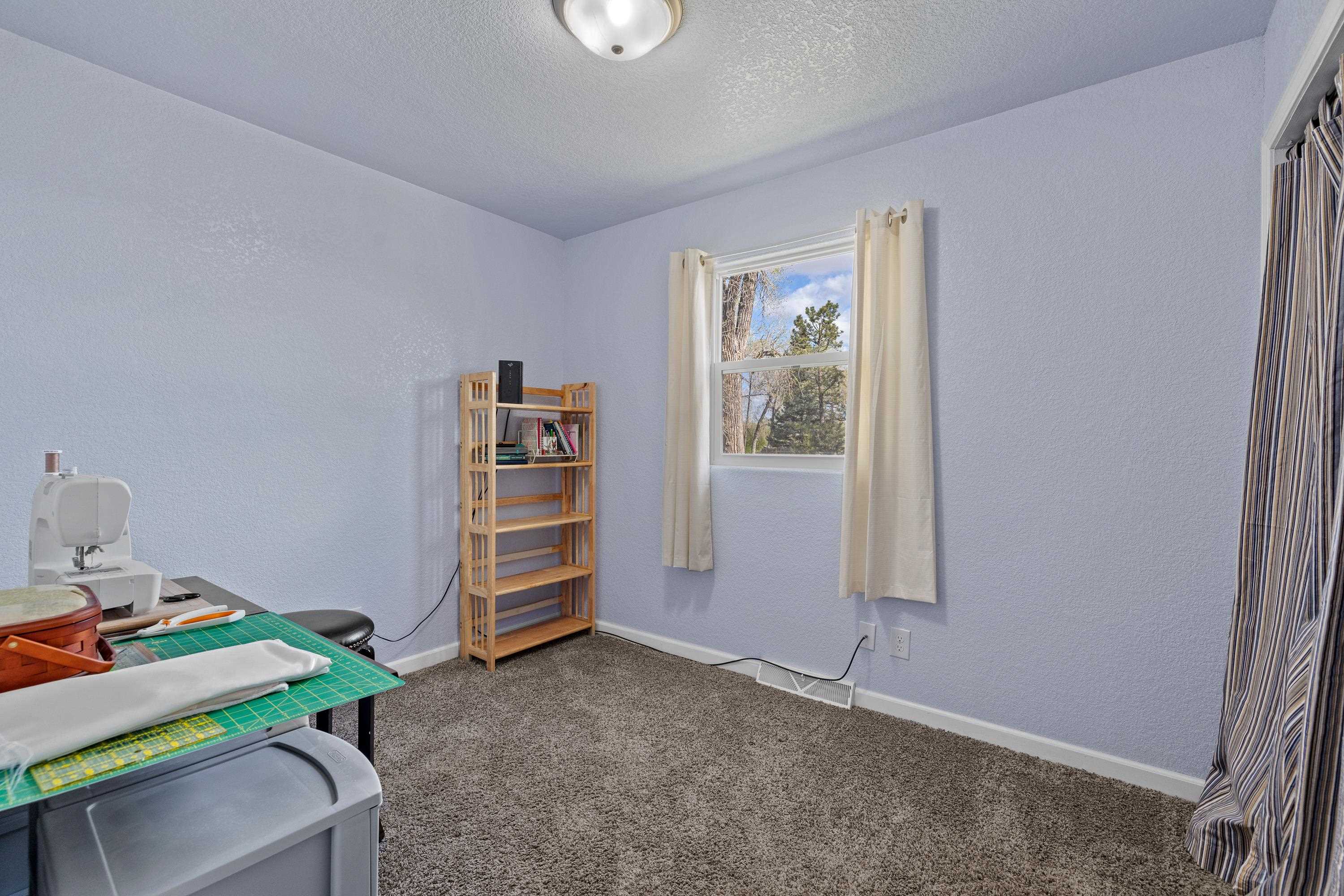 2814 Martin Ln