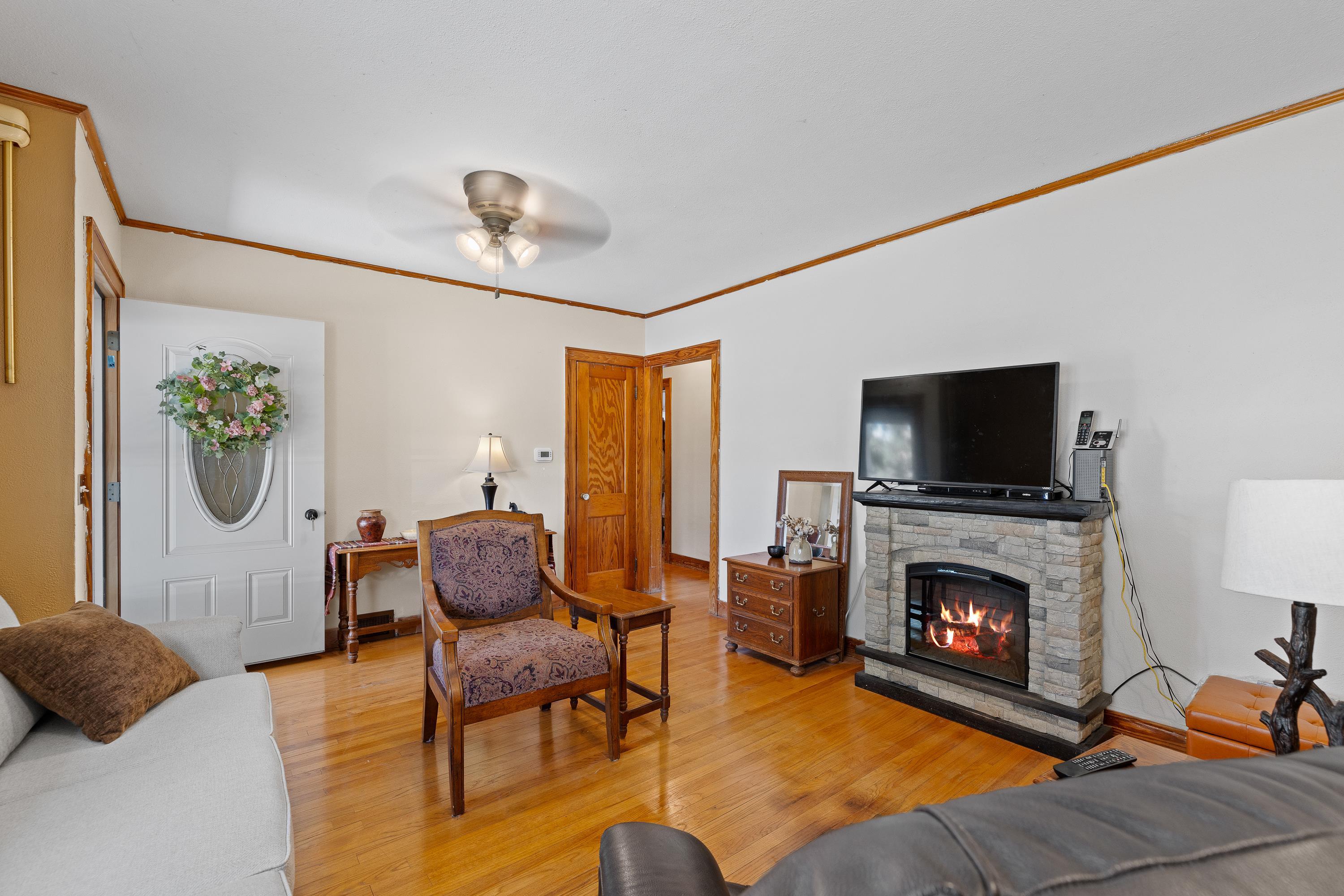 309 Chestnut Street