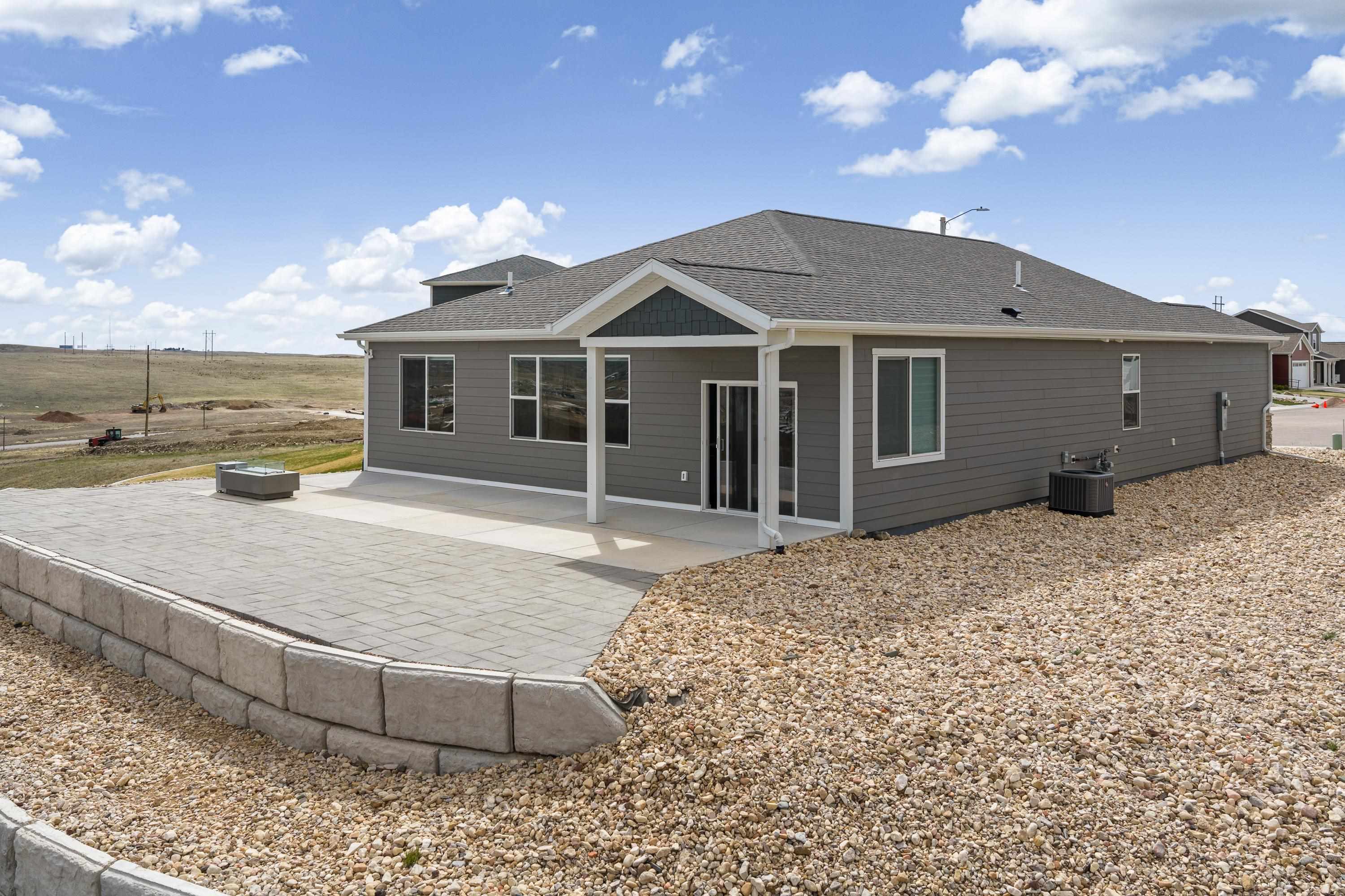 654 Aaron Ct