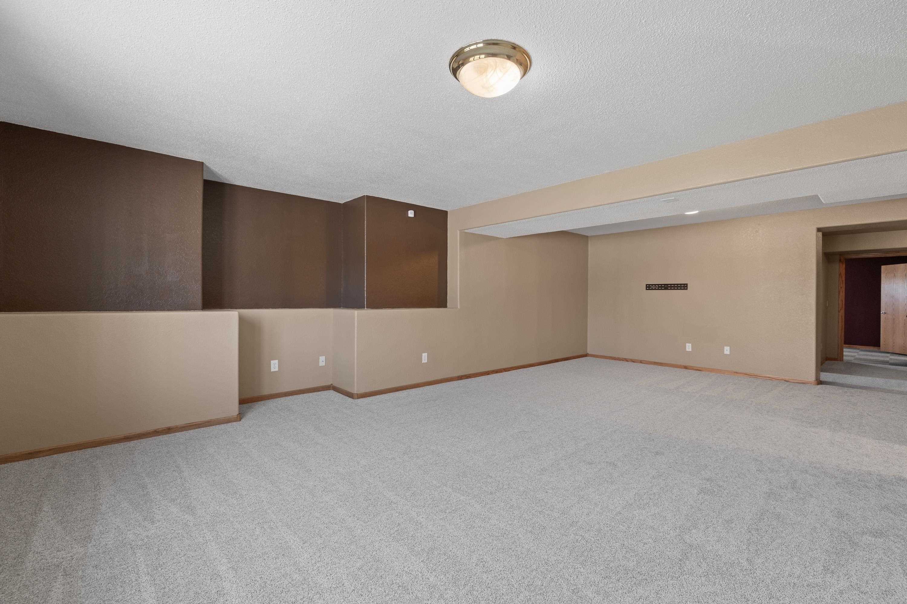 5365 Scrub Oak Circle