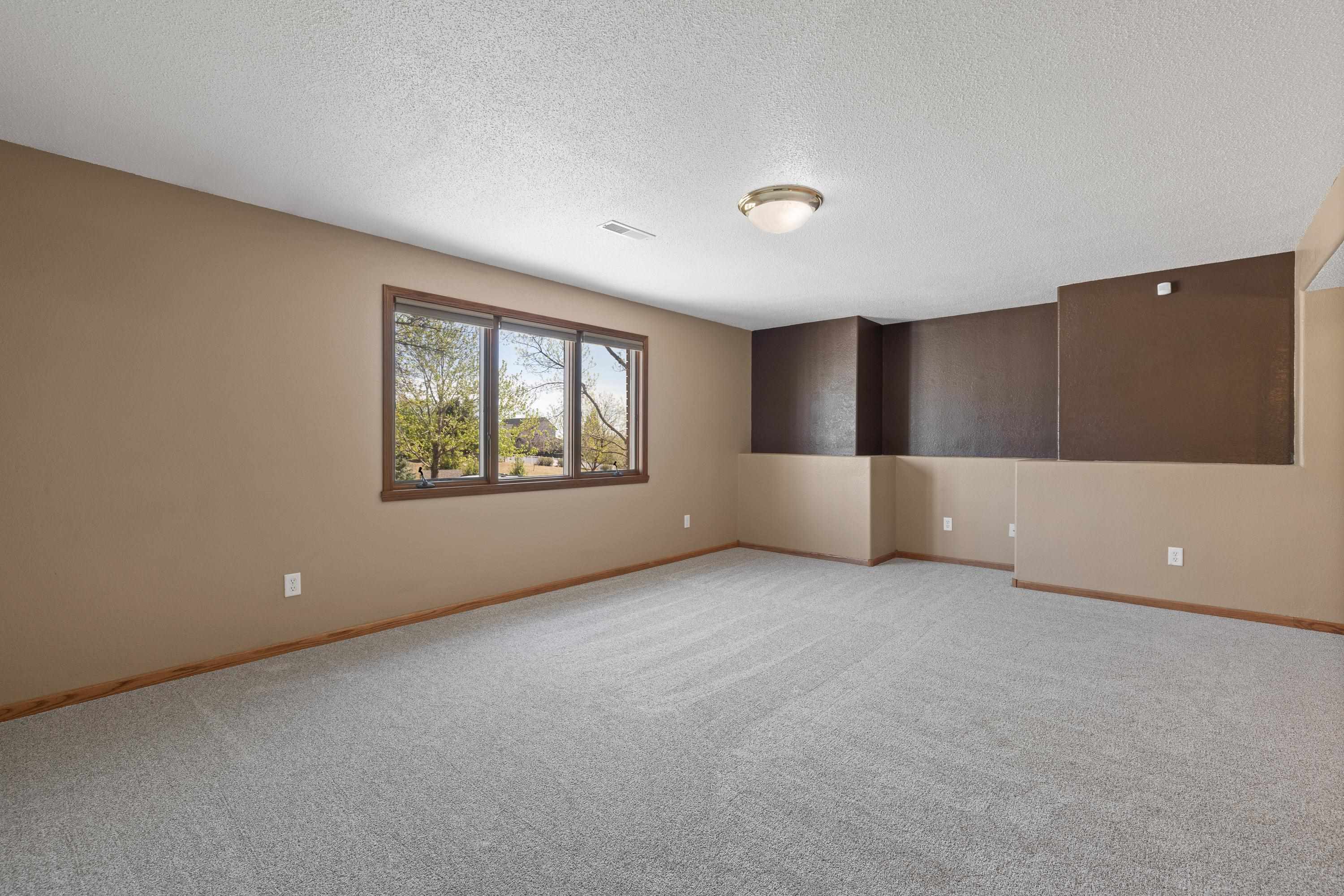 5365 Scrub Oak Circle