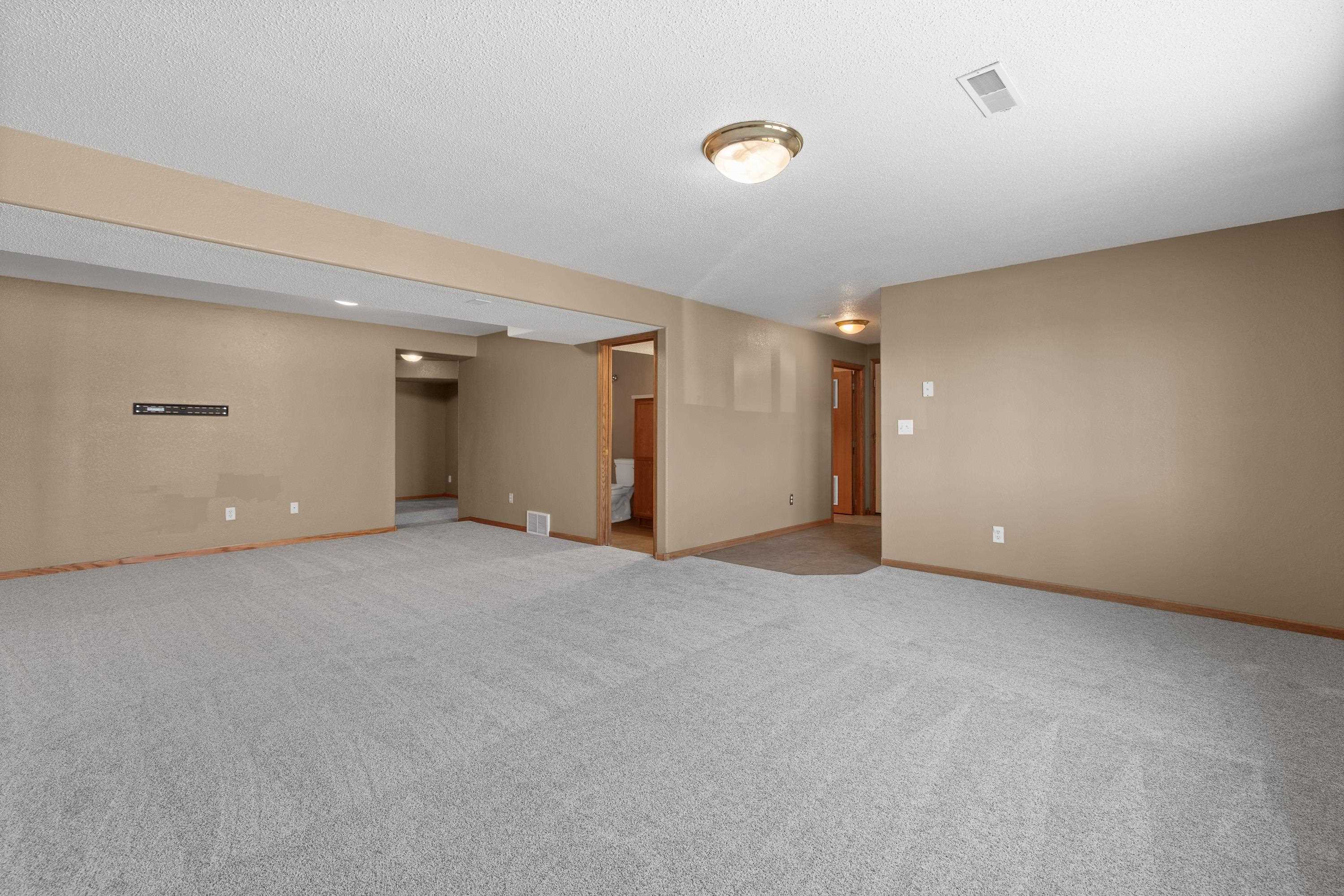 5365 Scrub Oak Circle