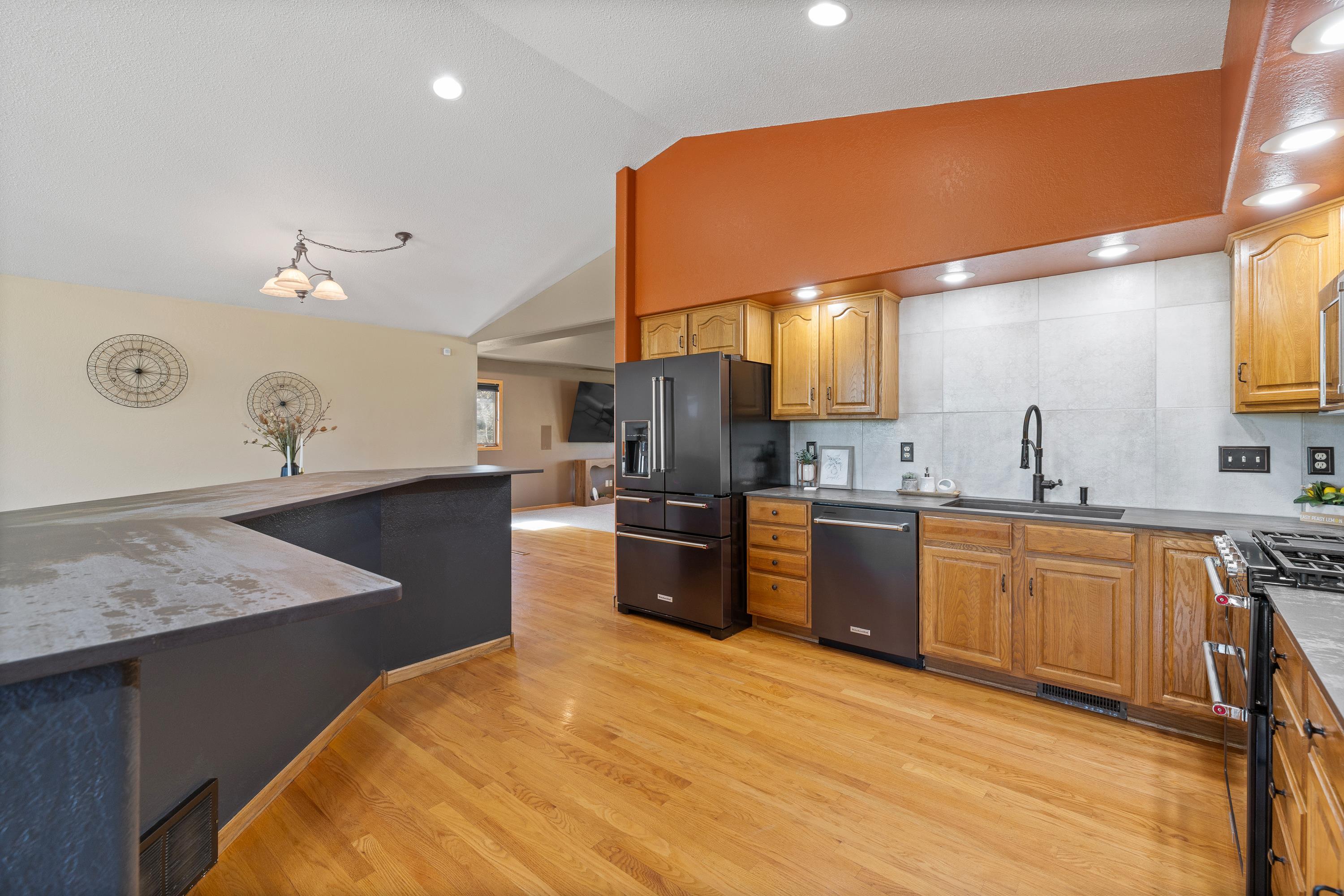5365 Scrub Oak Circle