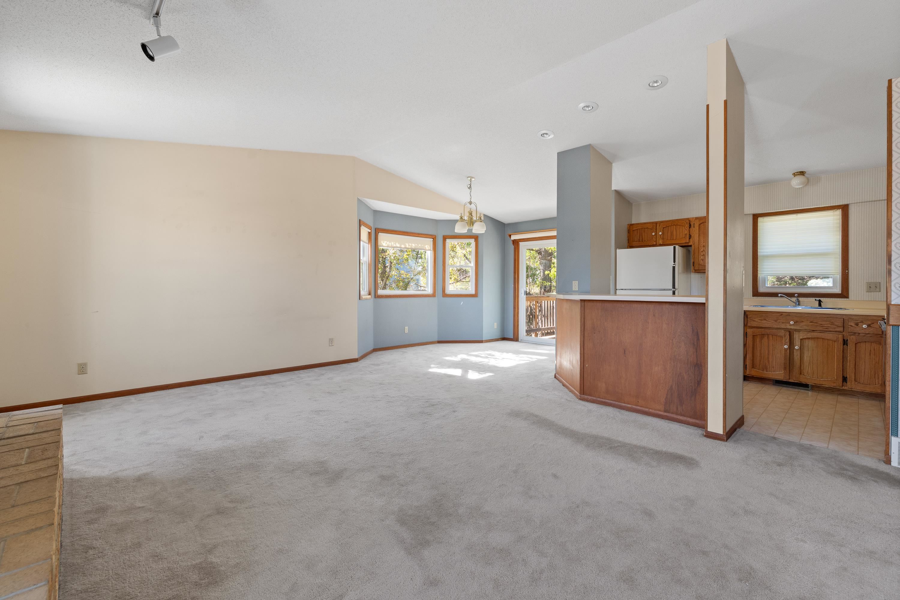 3701 Westridge Road