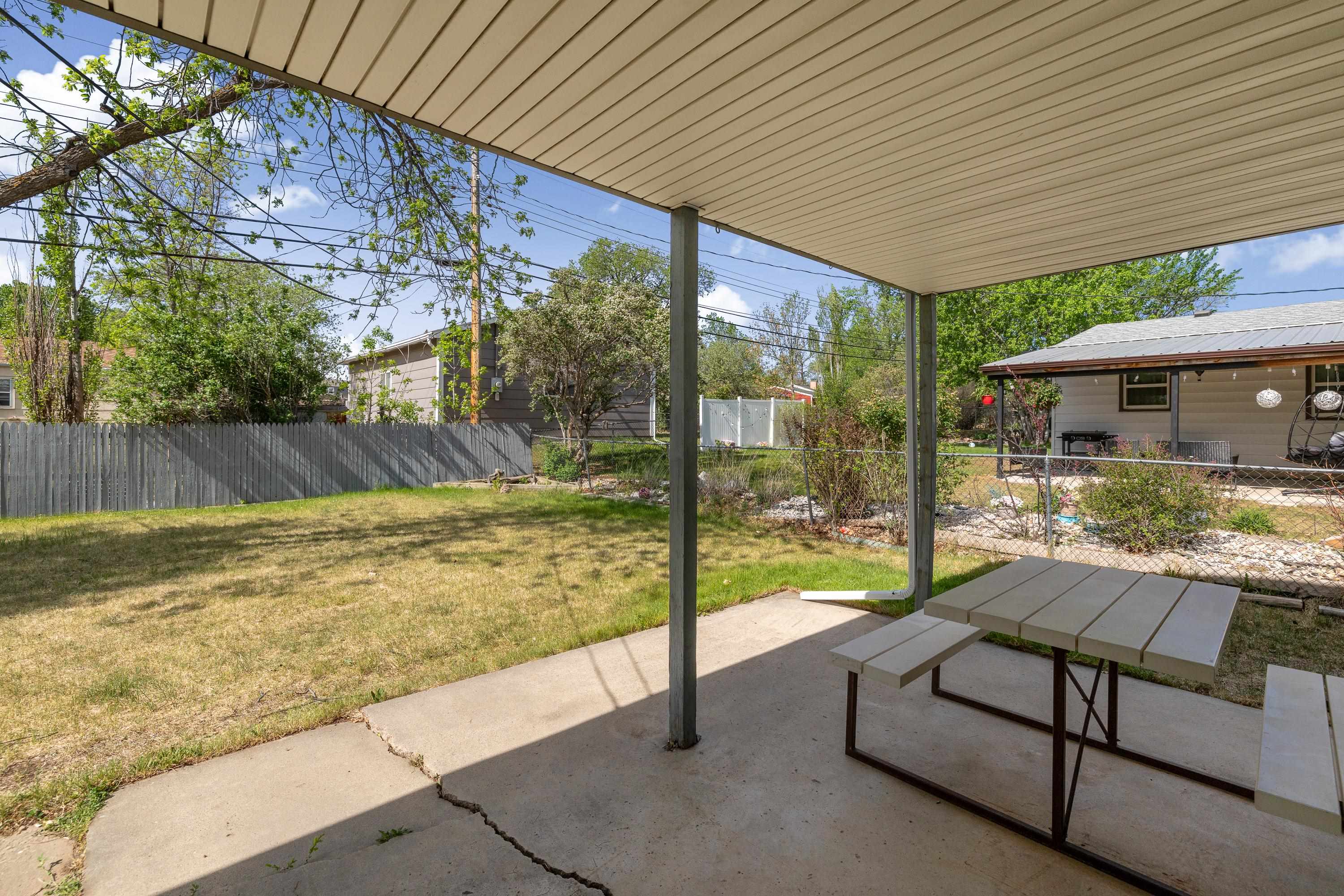 429 E Idaho Street