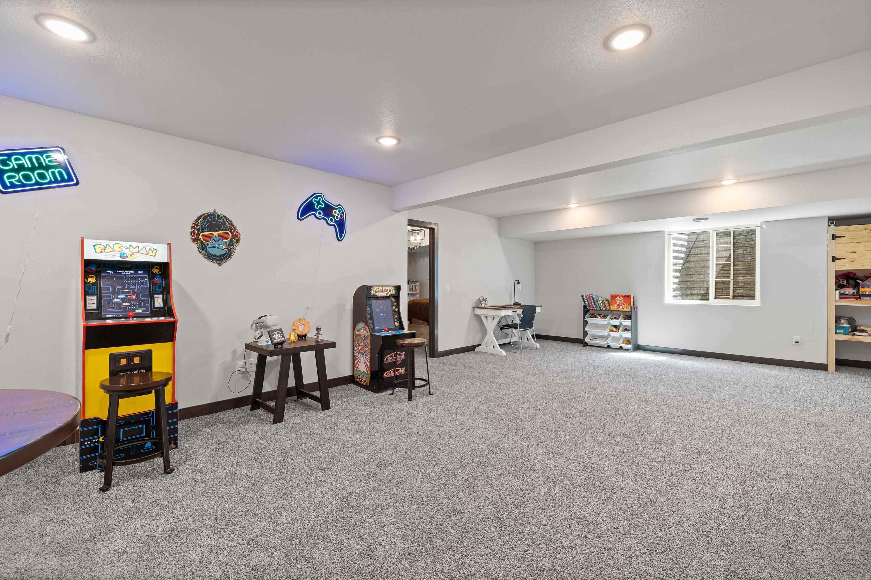21622 Northwood Drive