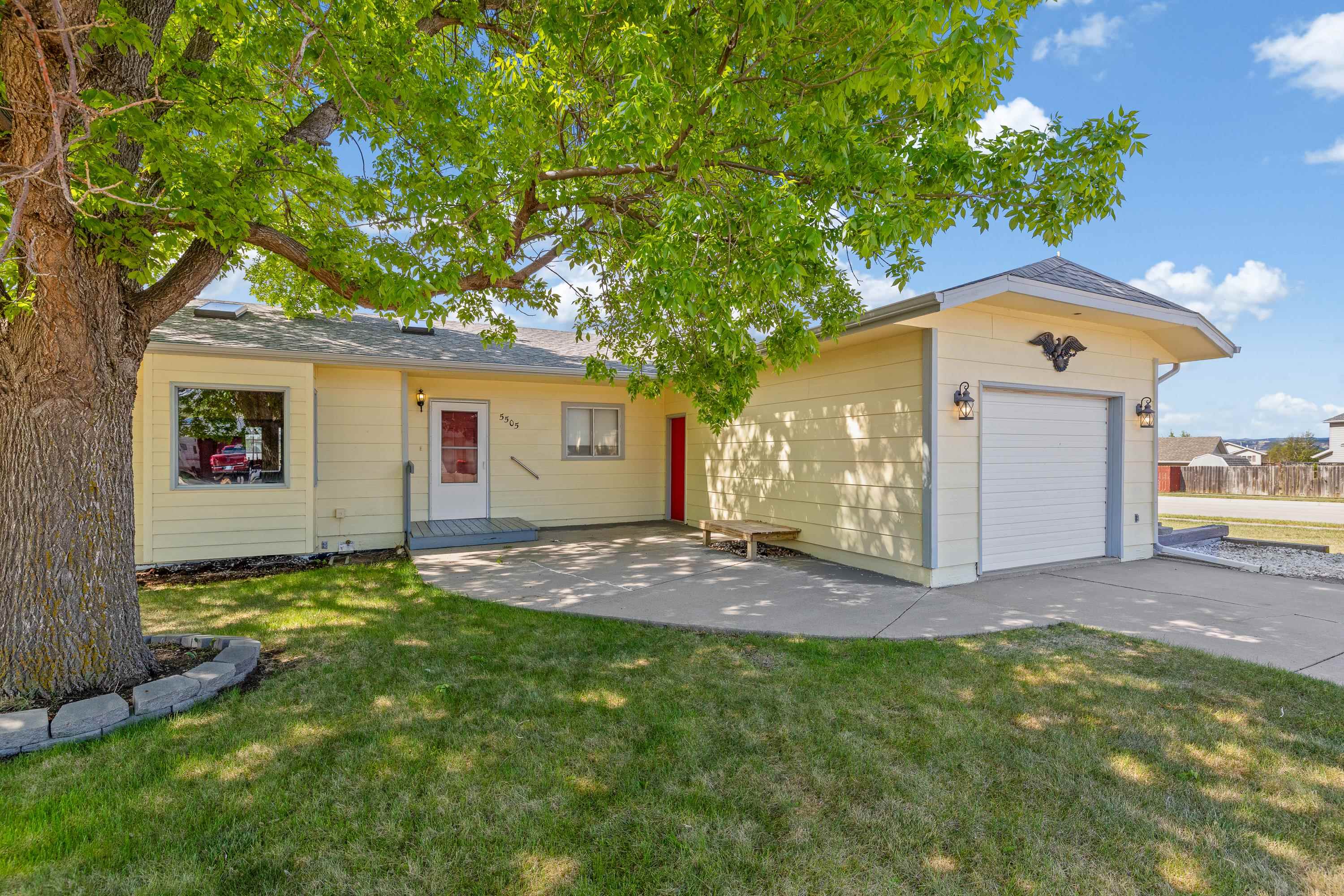 5505 N Pitch Court
