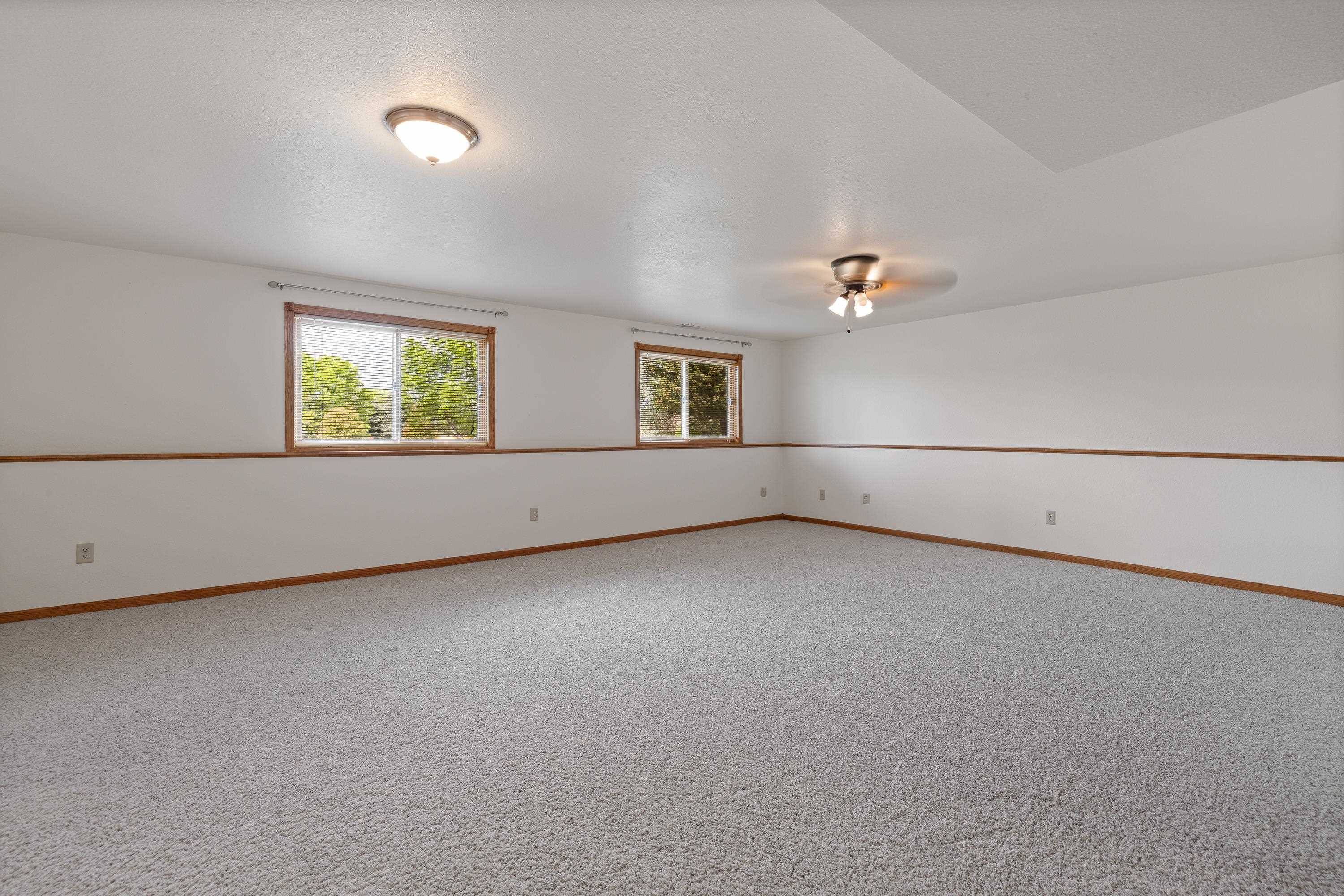 1823 Sunny Springs Drive