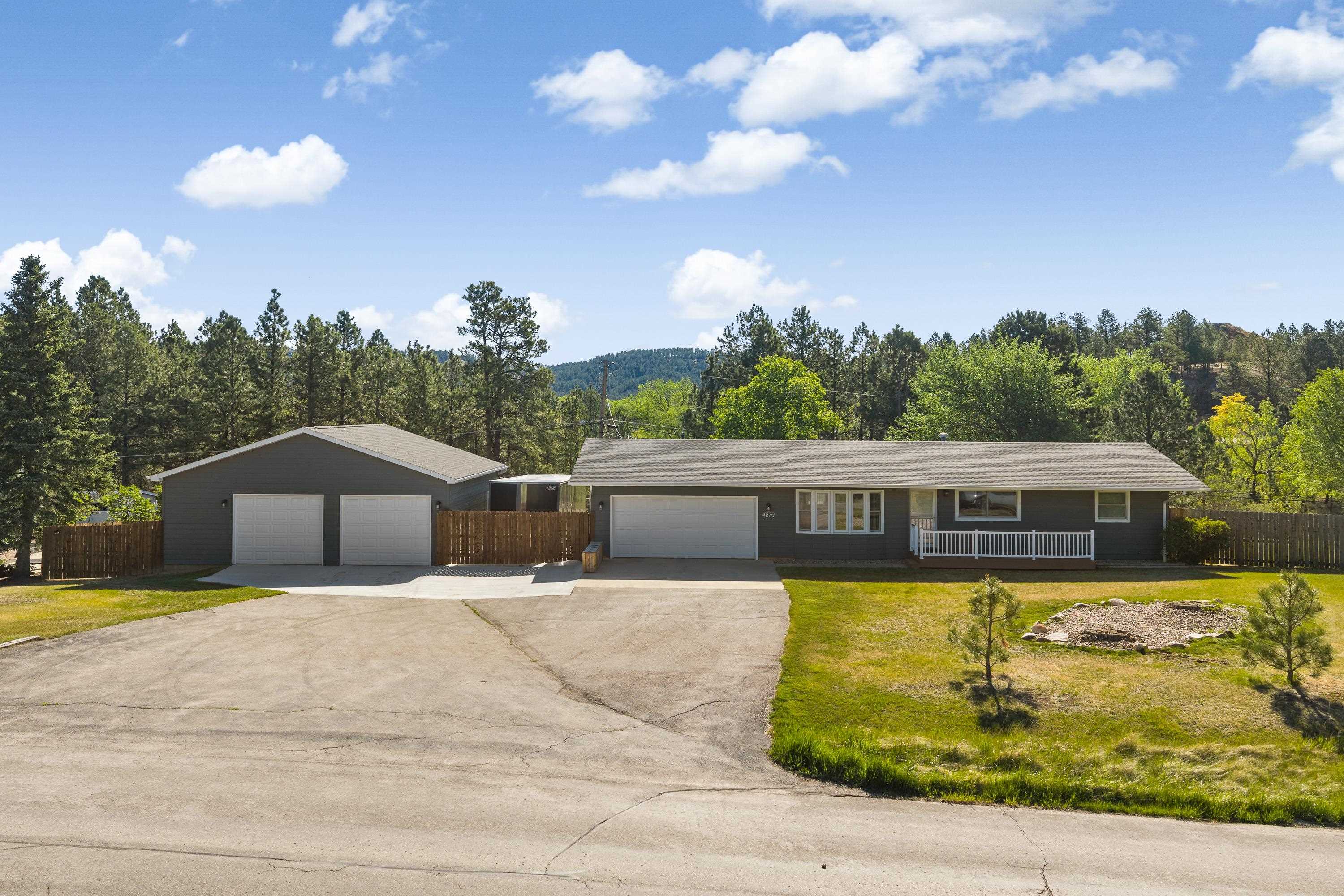 4870 Skyview Drive