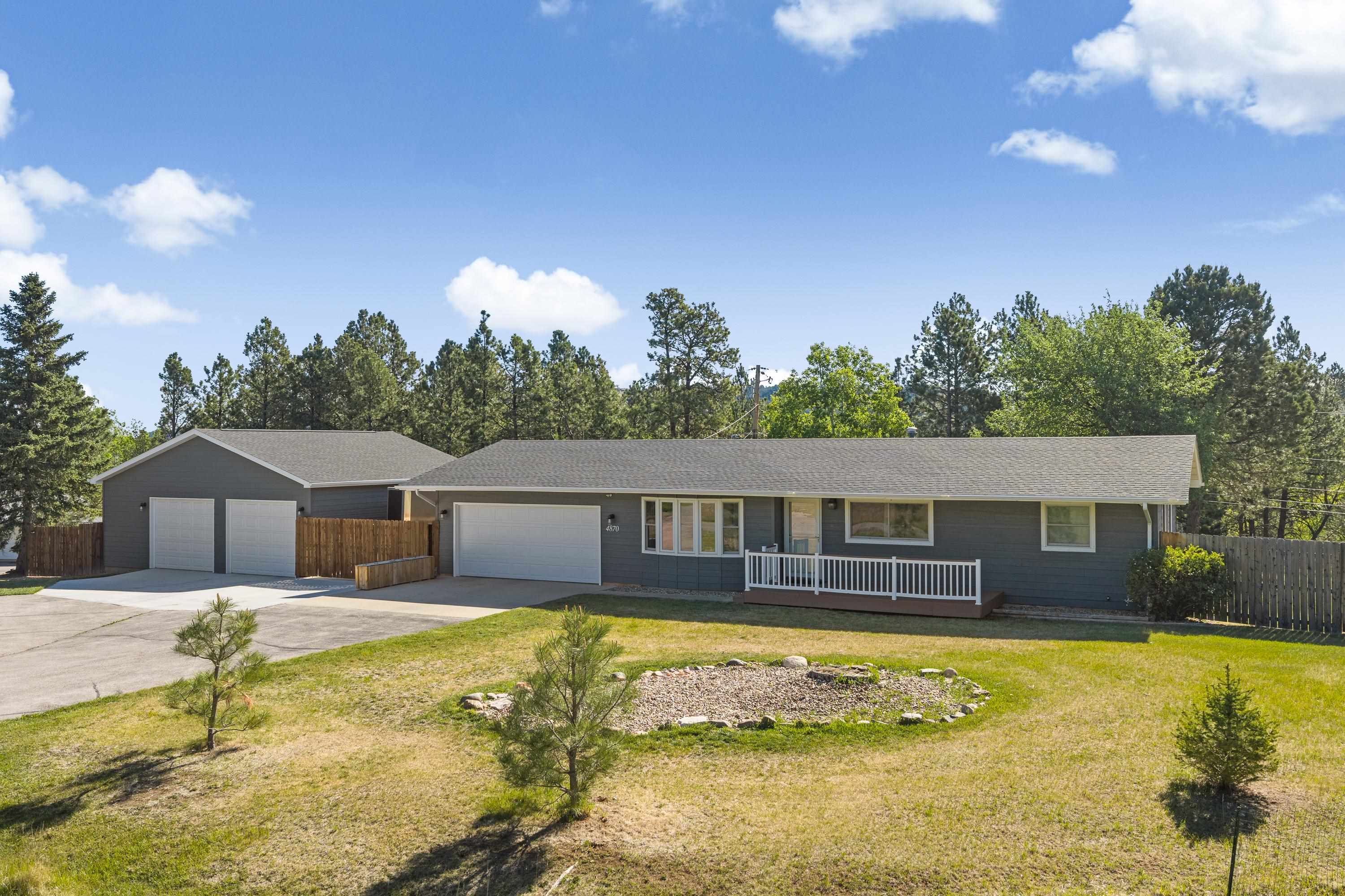 4870 Skyview Drive